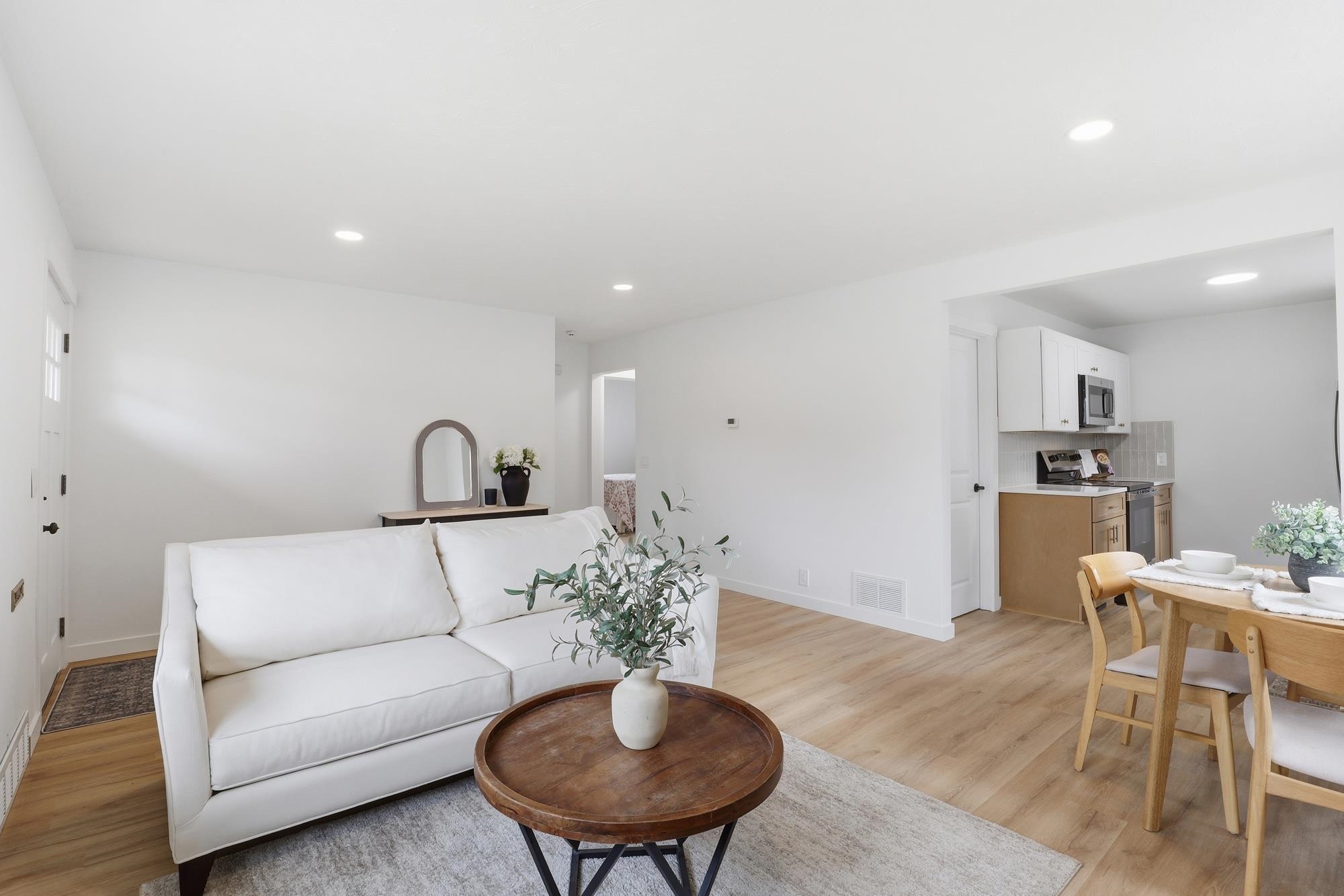 1644 E LONGFELLOW Ave - Photo 15