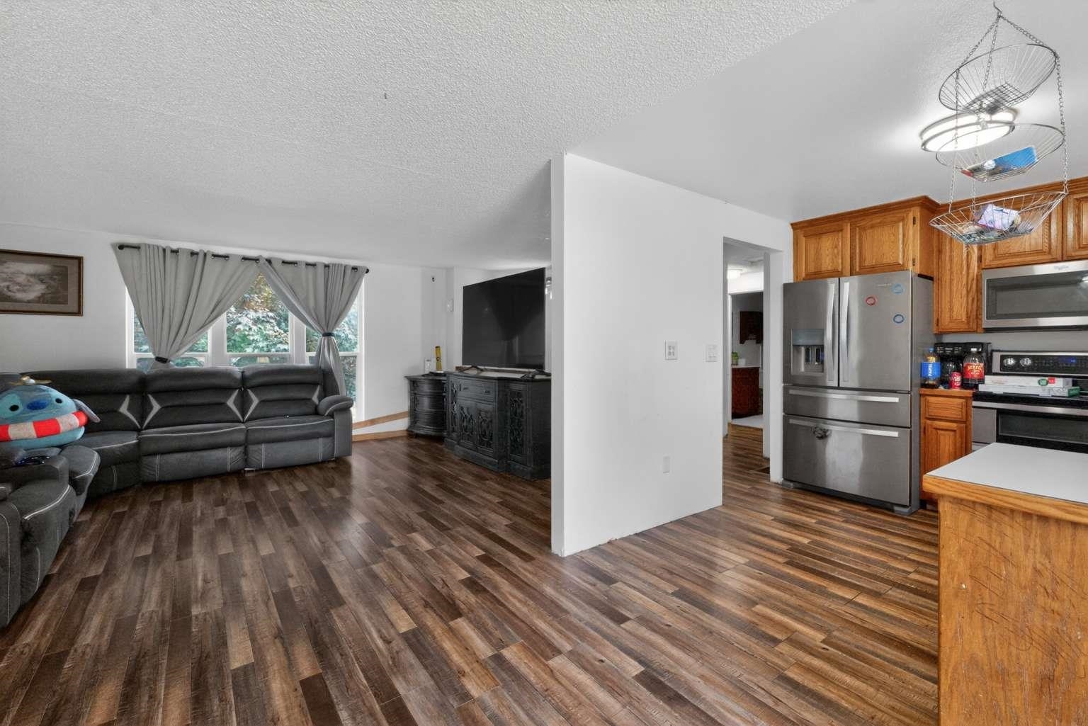 14015 E BROADWAY Ave - Photo 9
