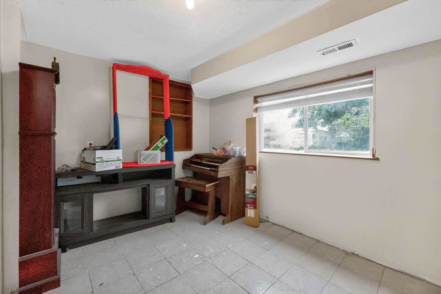 14015 E BROADWAY Ave - Photo 22