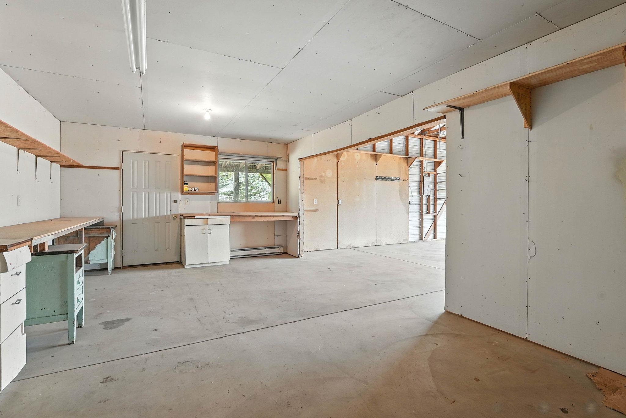 611 & 612 Levitch Rd - Photo 3