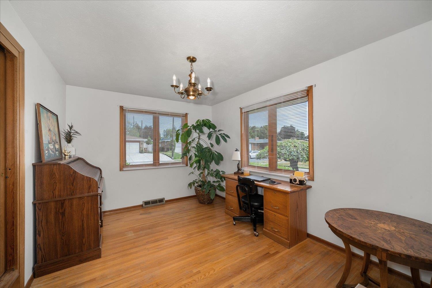 5907 N FLEMING St - Photo 13