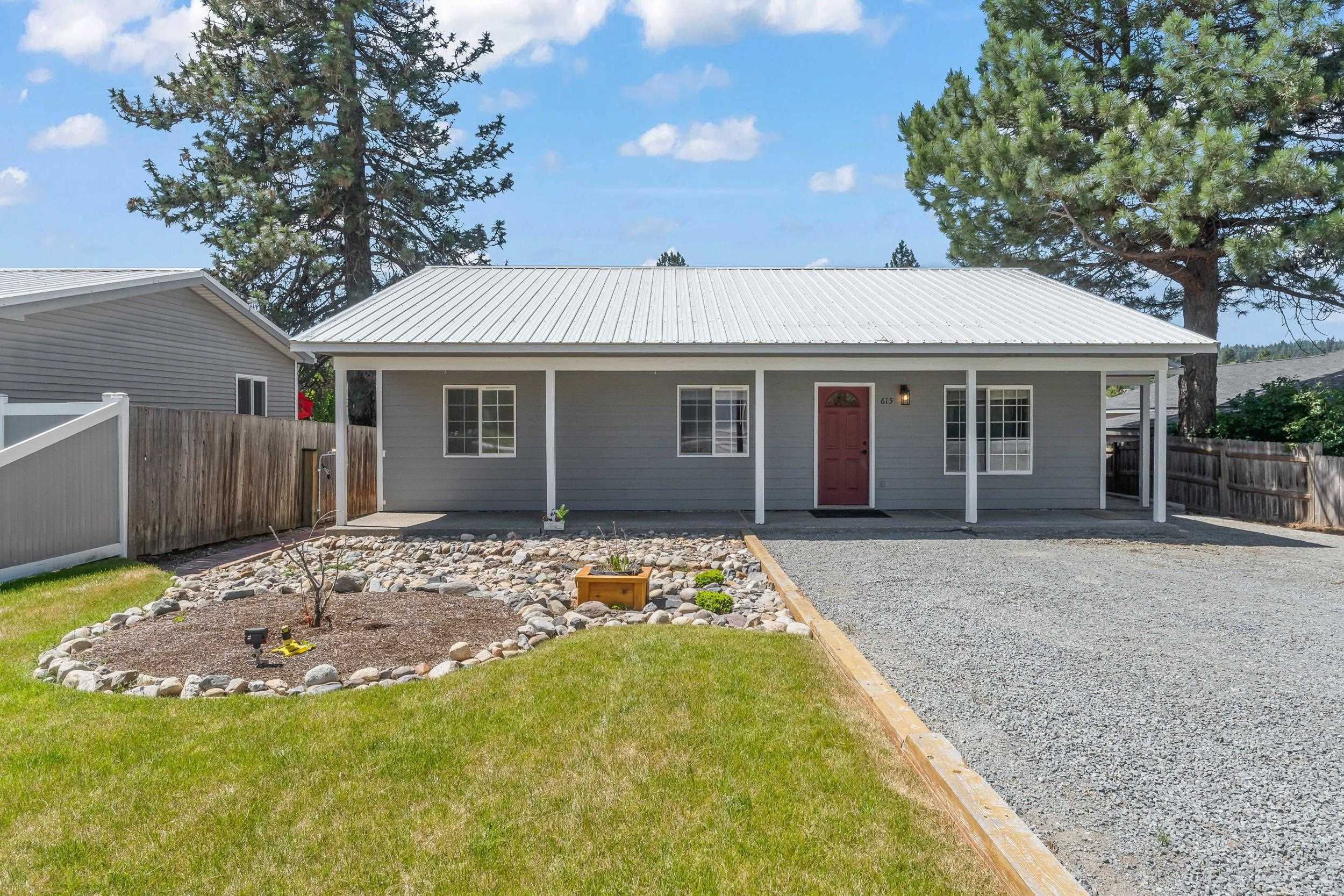 615 S Washington Ave - Photo 1