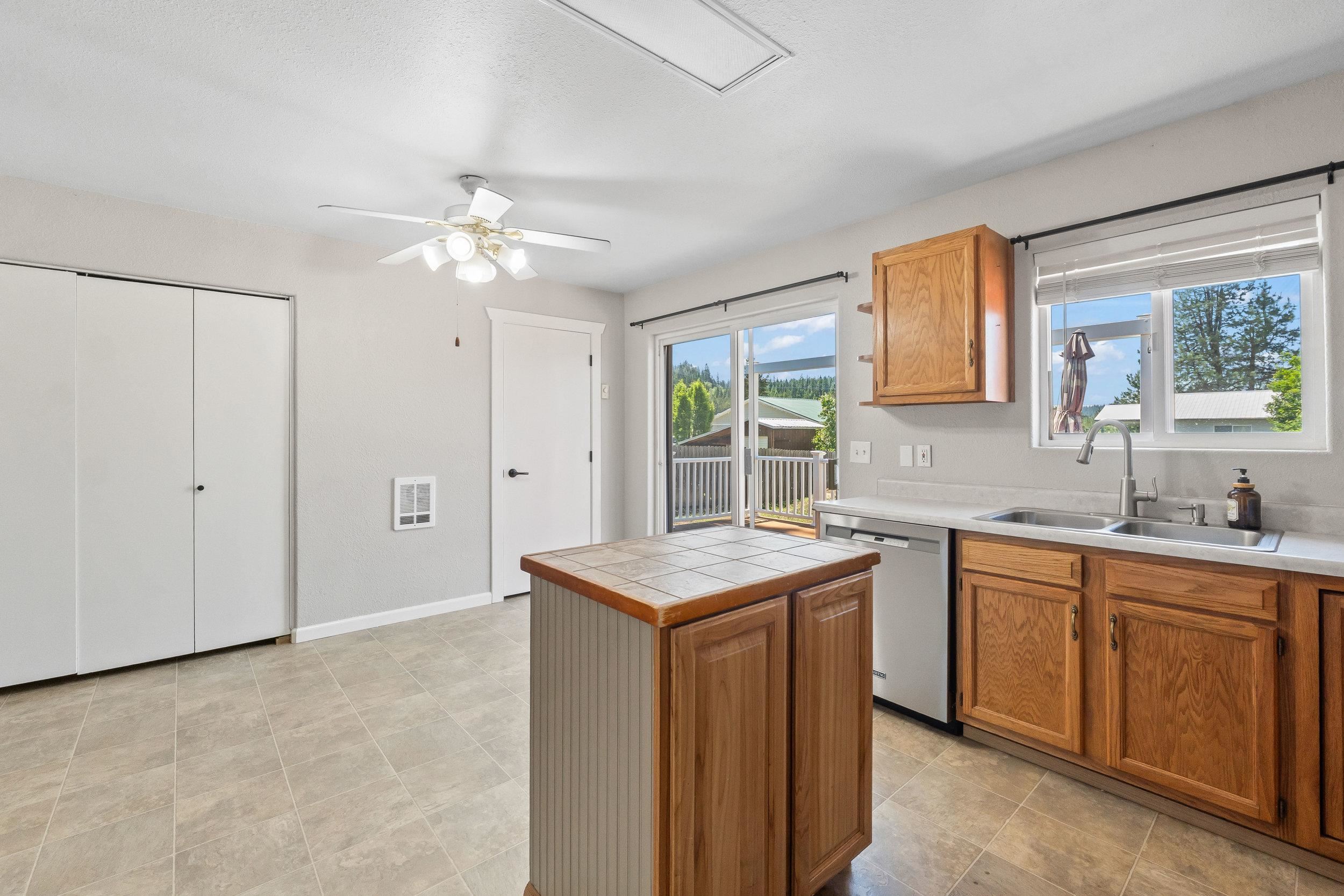 615 S Washington Ave - Photo 10