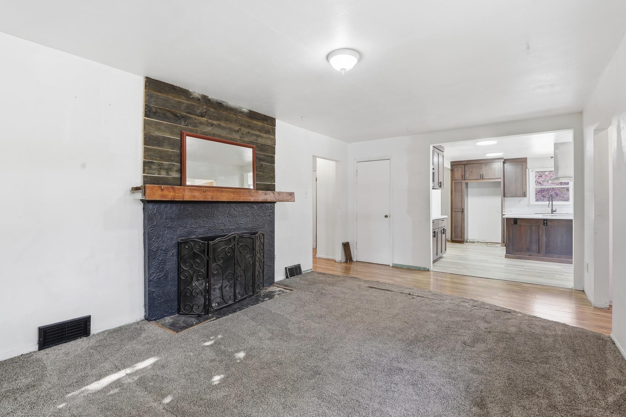 13019 E 8th Ave - Photo 7