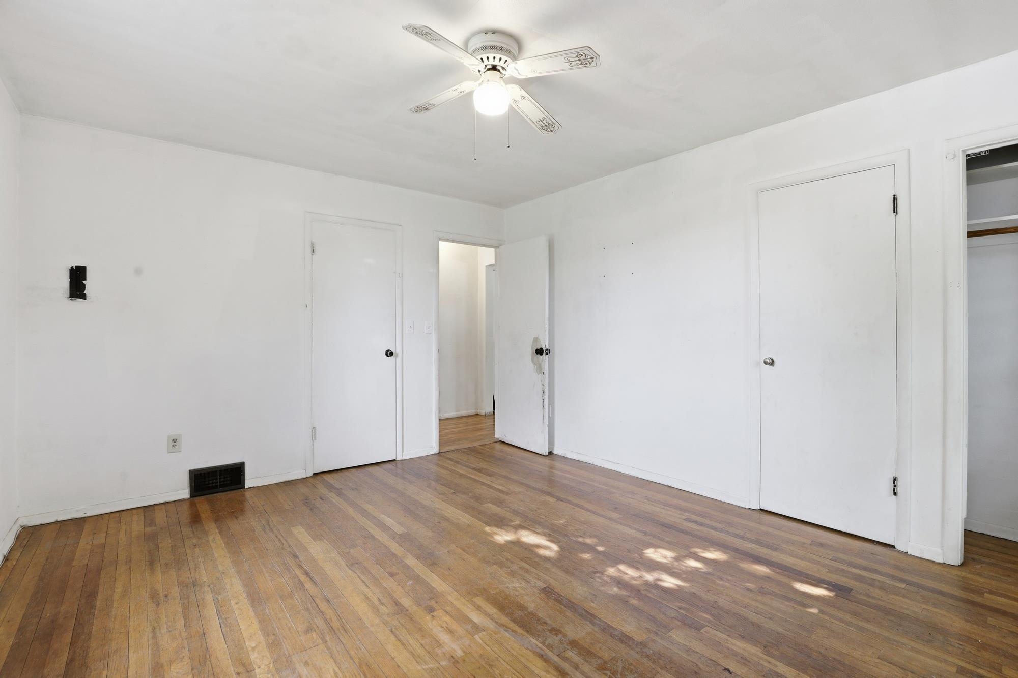 13019 E 8th Ave - Photo 9