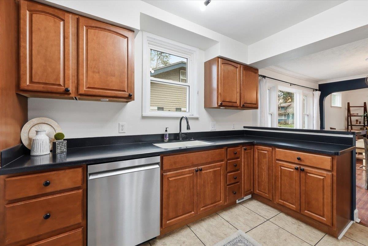 618 W 17th Ave - Photo 12