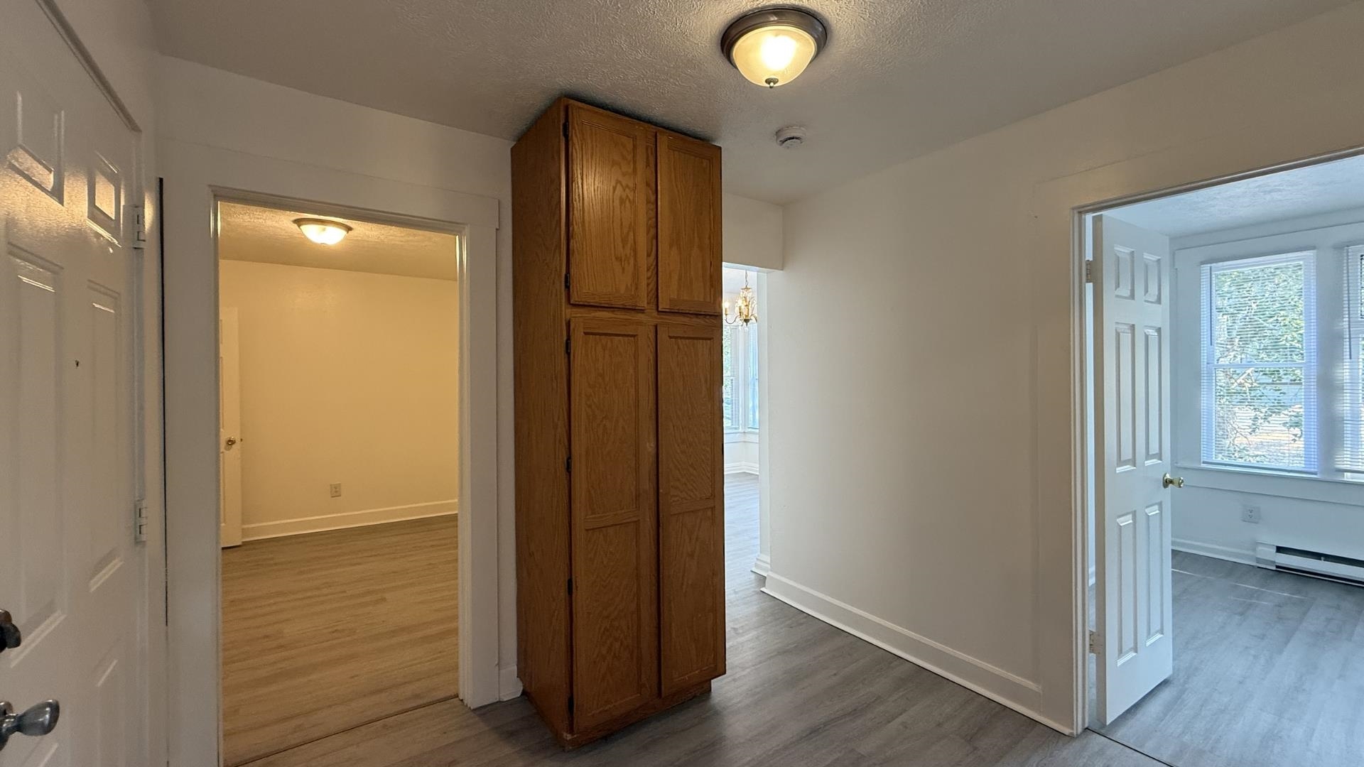1204 W 8th Ave - Photo 5