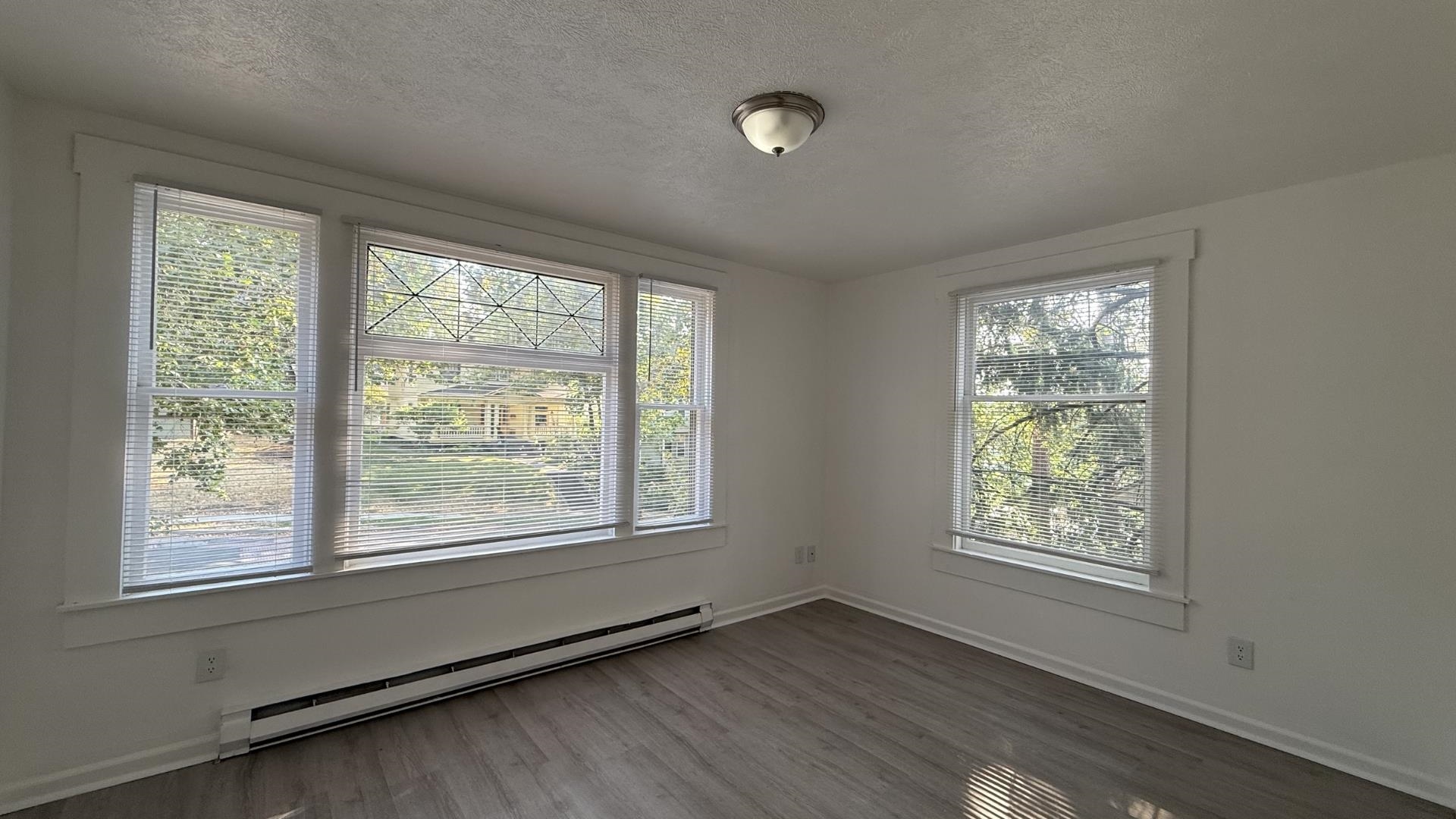 1204 W 8th Ave - Photo 6