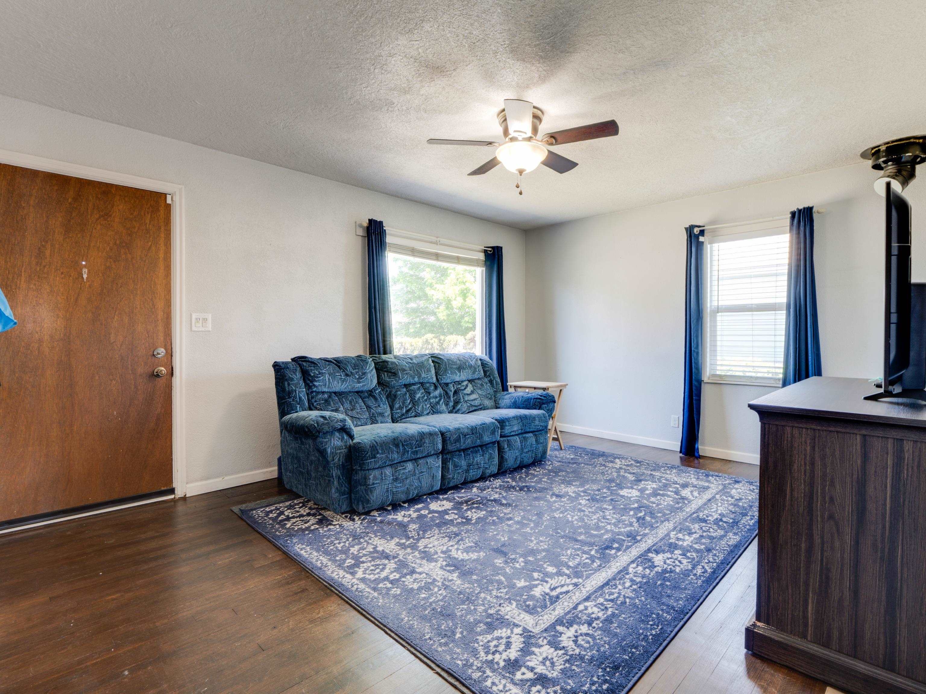 1418 E Rich Ave - Photo 5