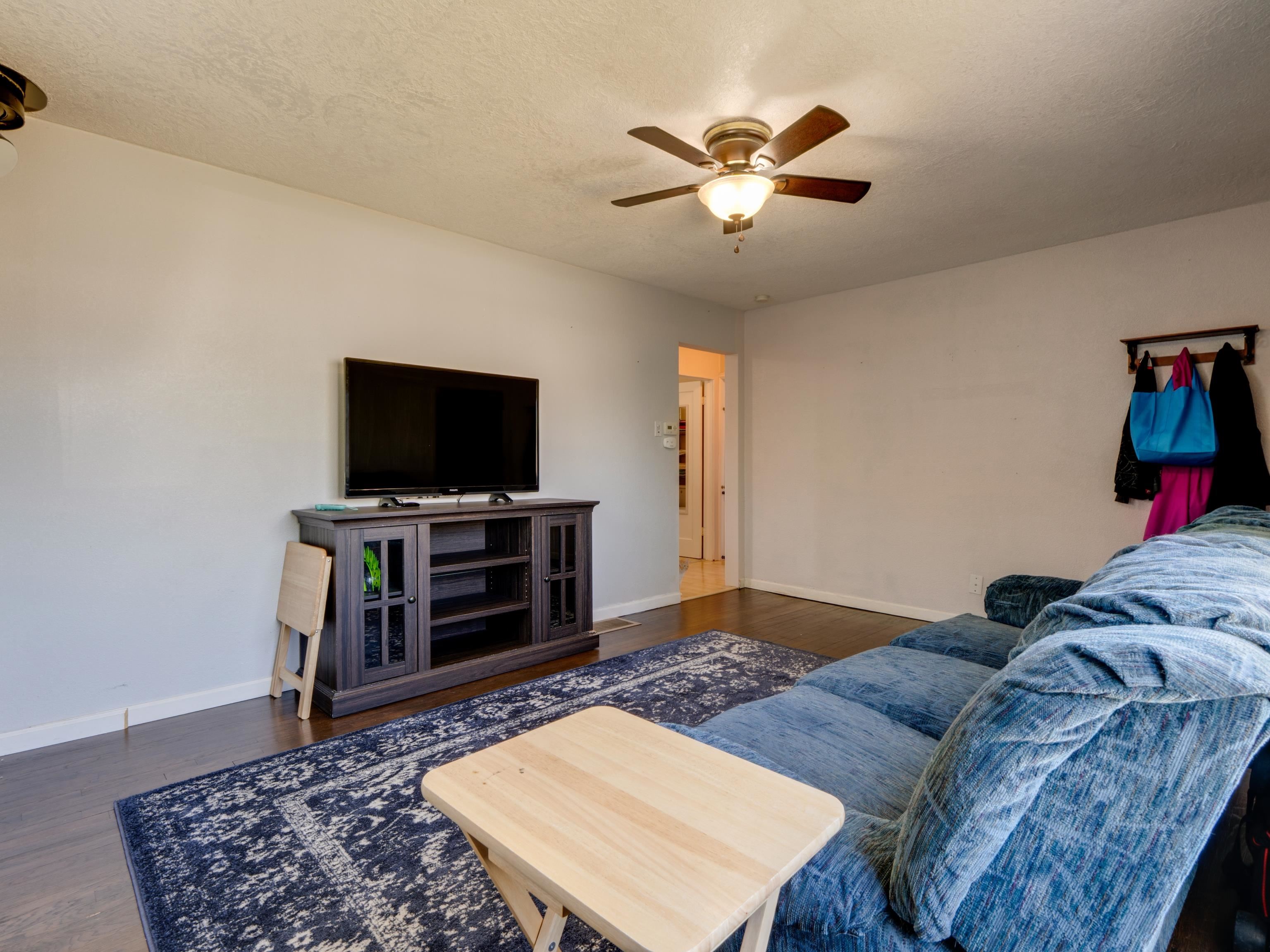 1418 E Rich Ave - Photo 7