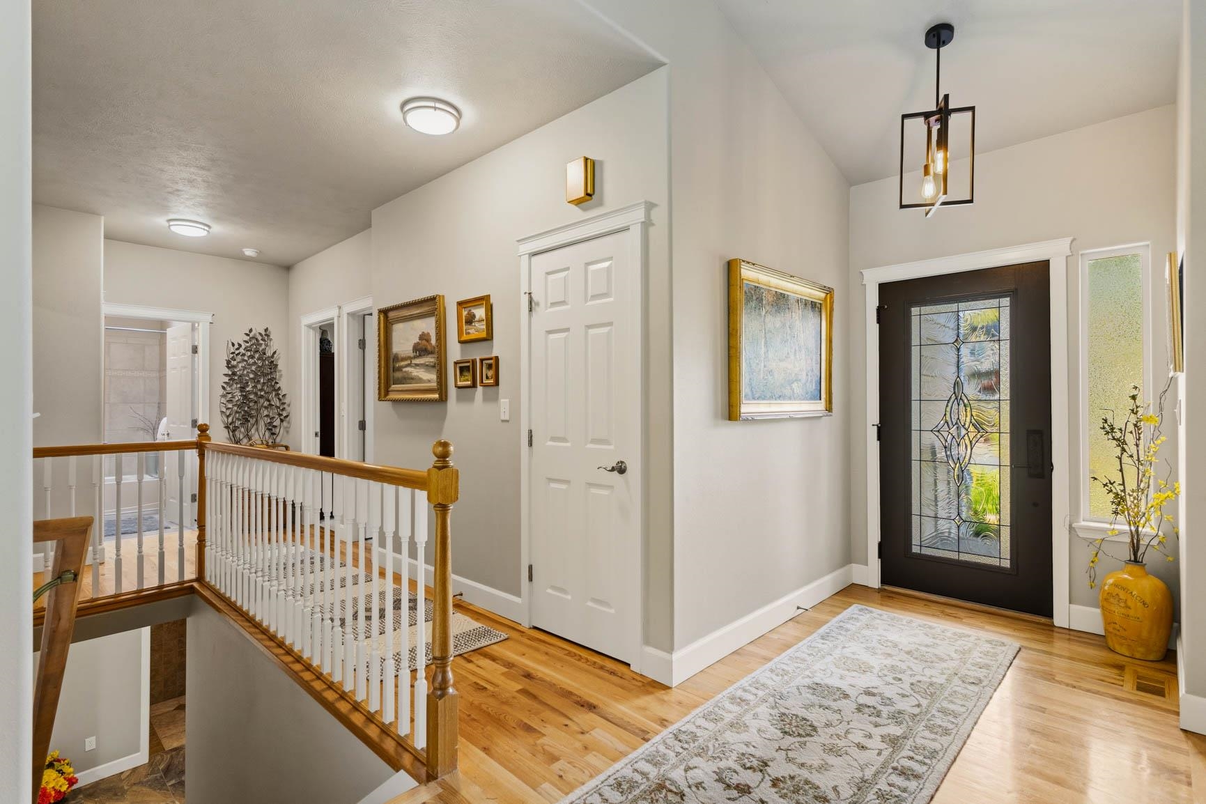 2812 W Payton Ln - Photo 3