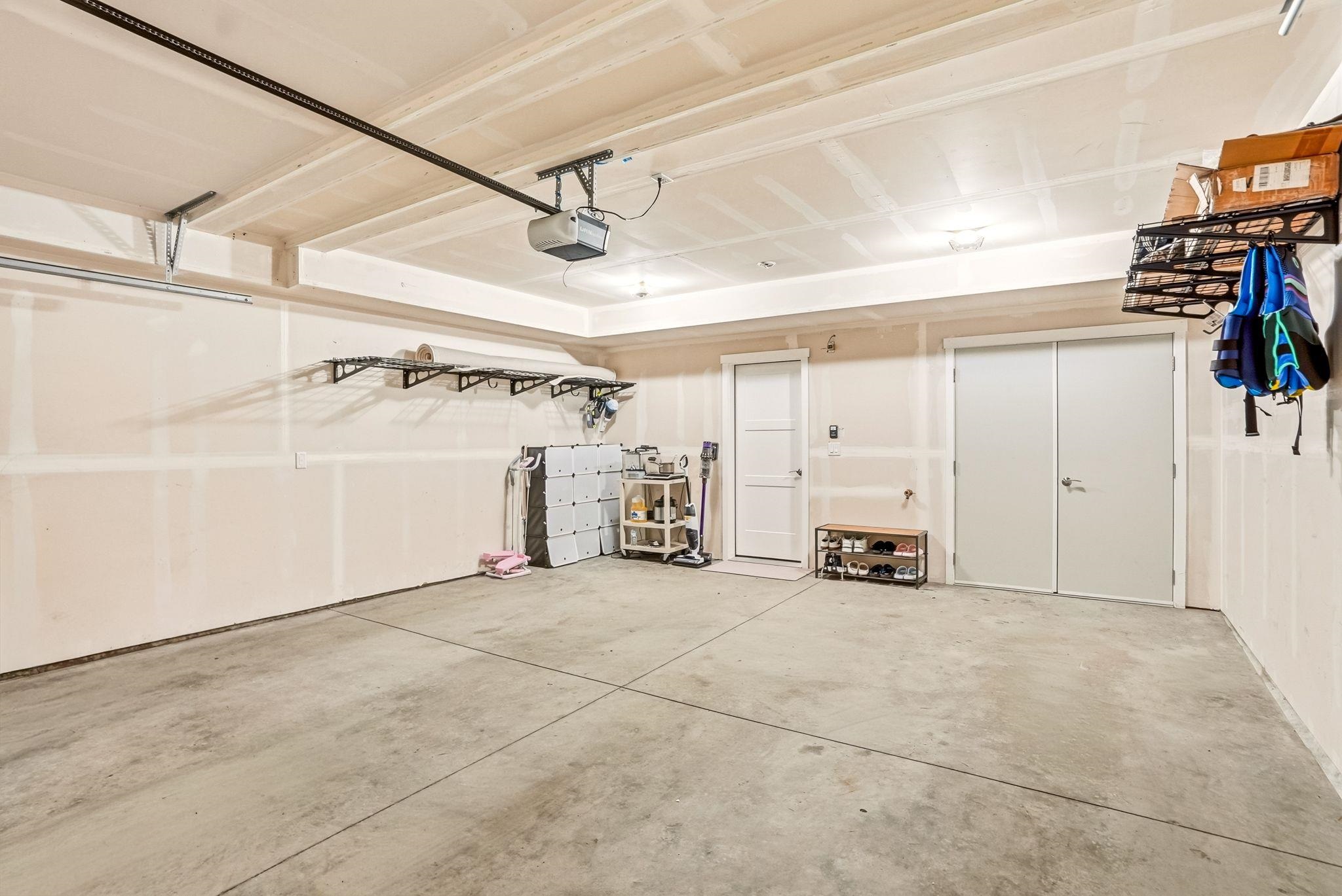 20866 E Indiana Ave - Photo 29