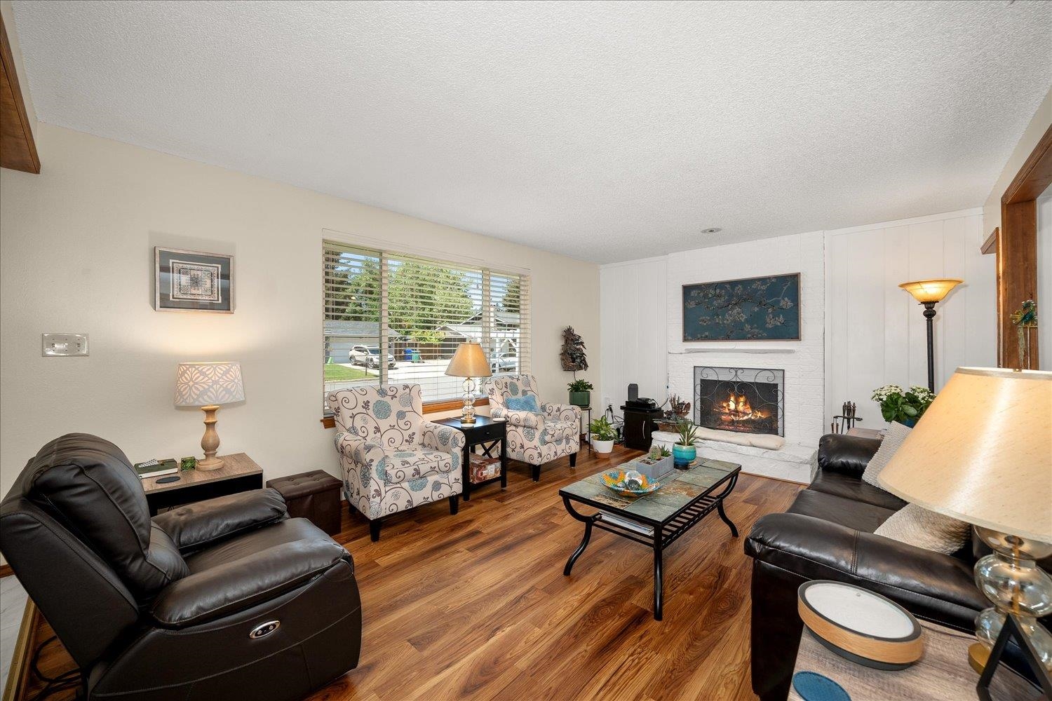 12802 E 27TH Ave - Photo 6