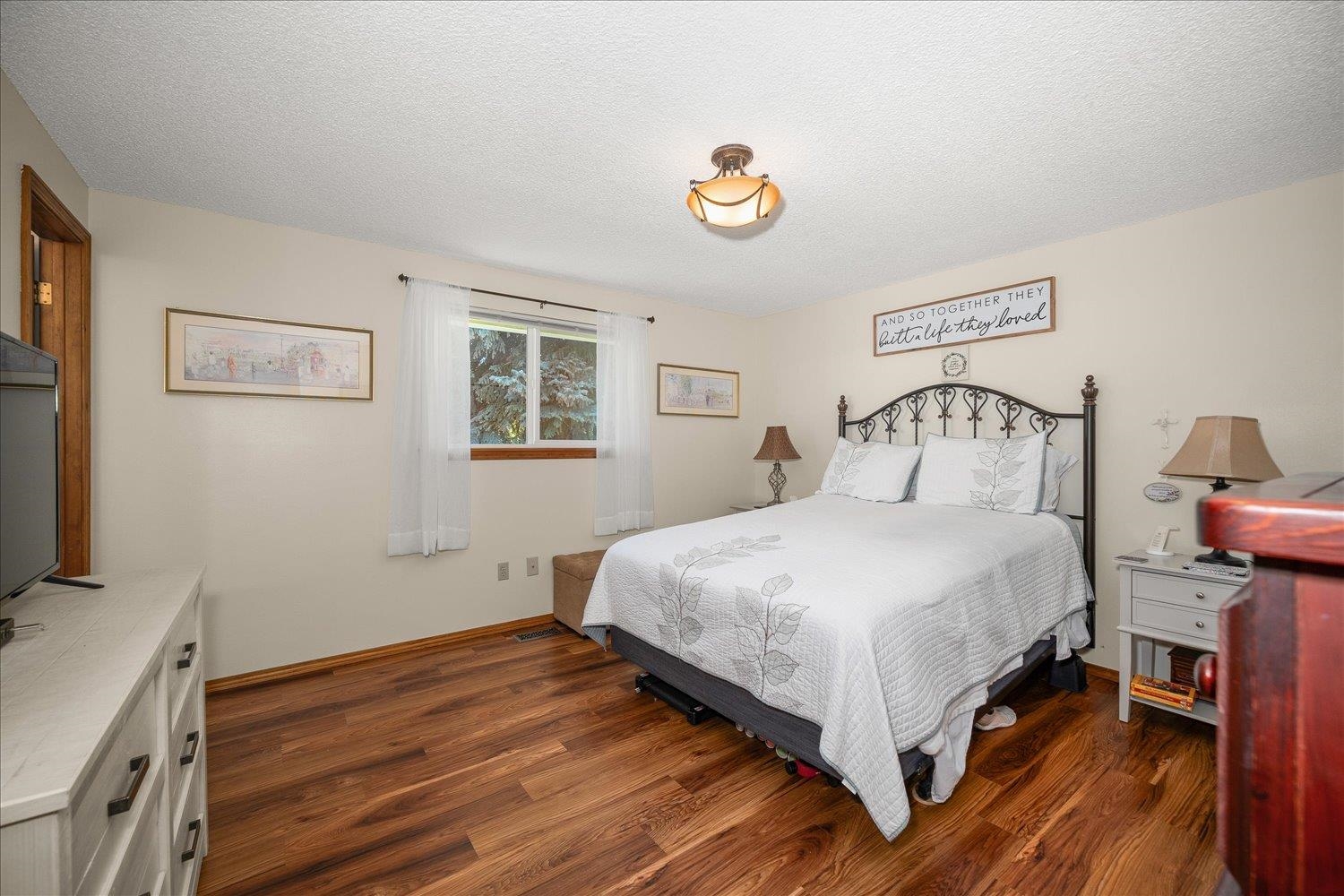 12802 E 27TH Ave - Photo 11