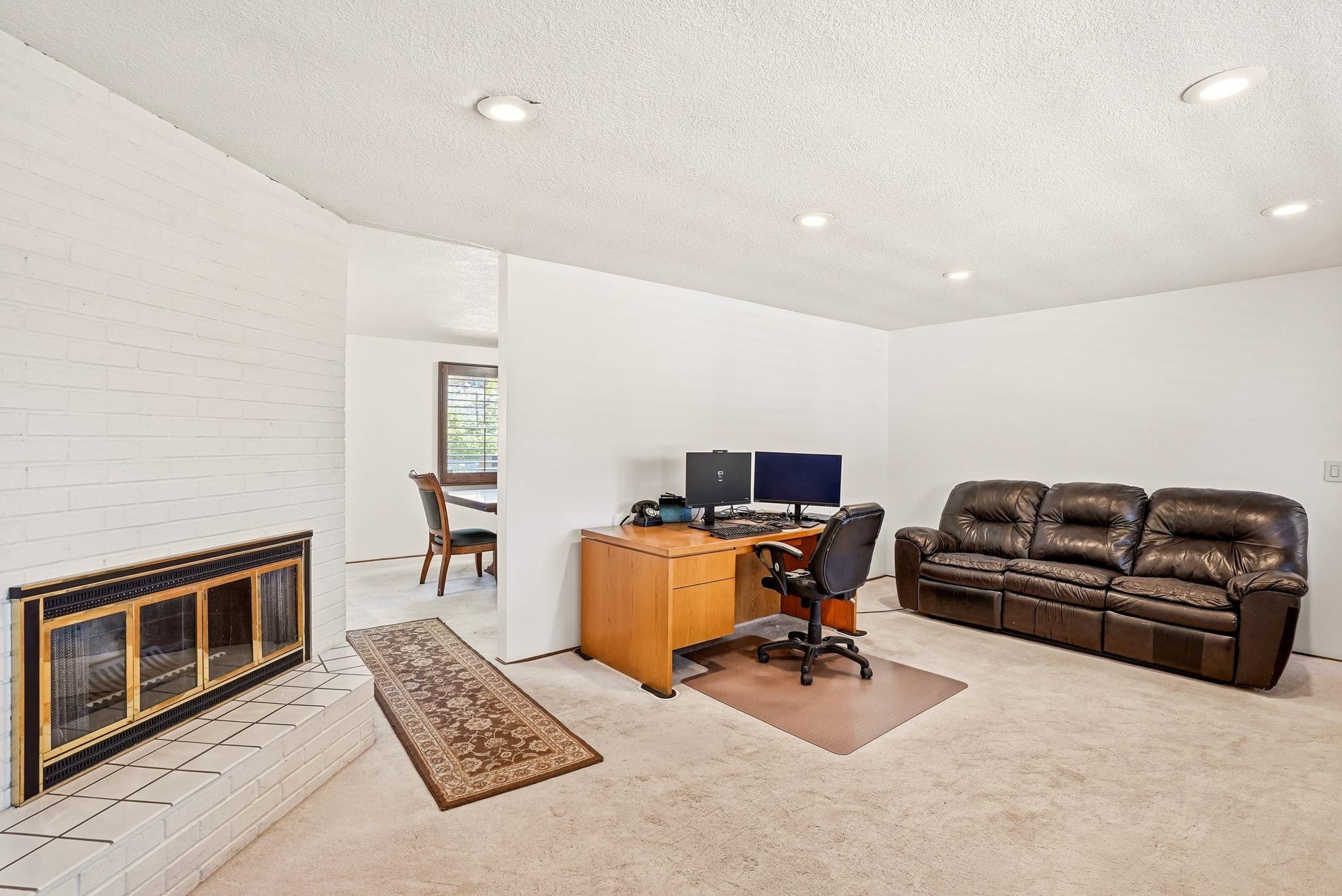 5732 N Drumheller St - Photo 4