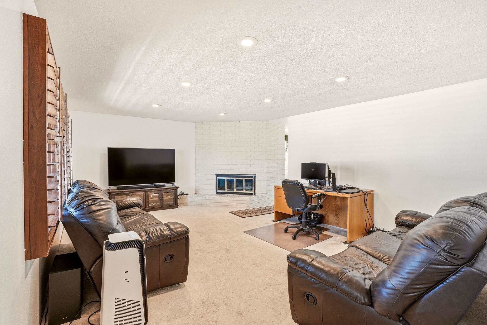 5732 N Drumheller St - Photo 5