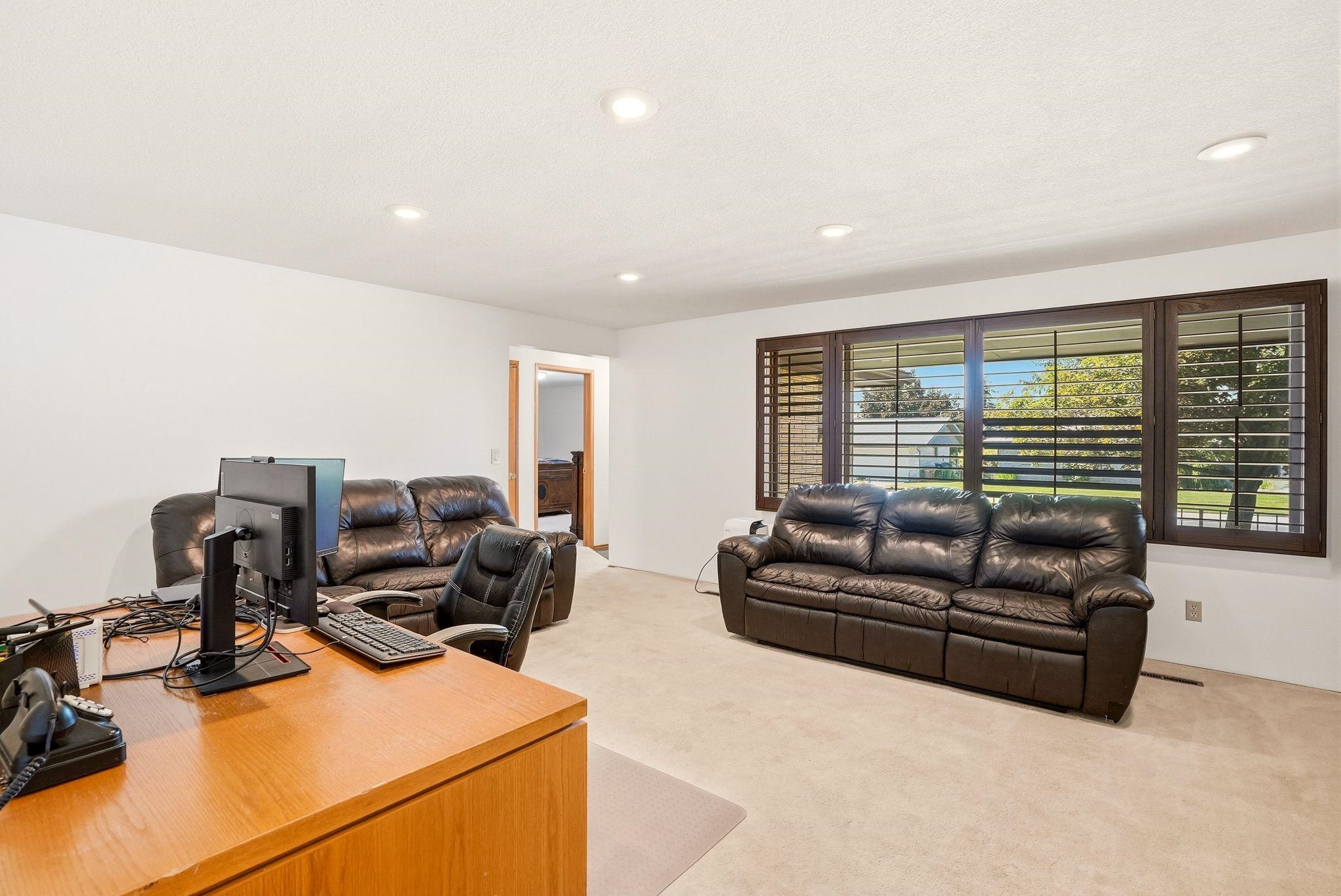5732 N Drumheller St - Photo 6
