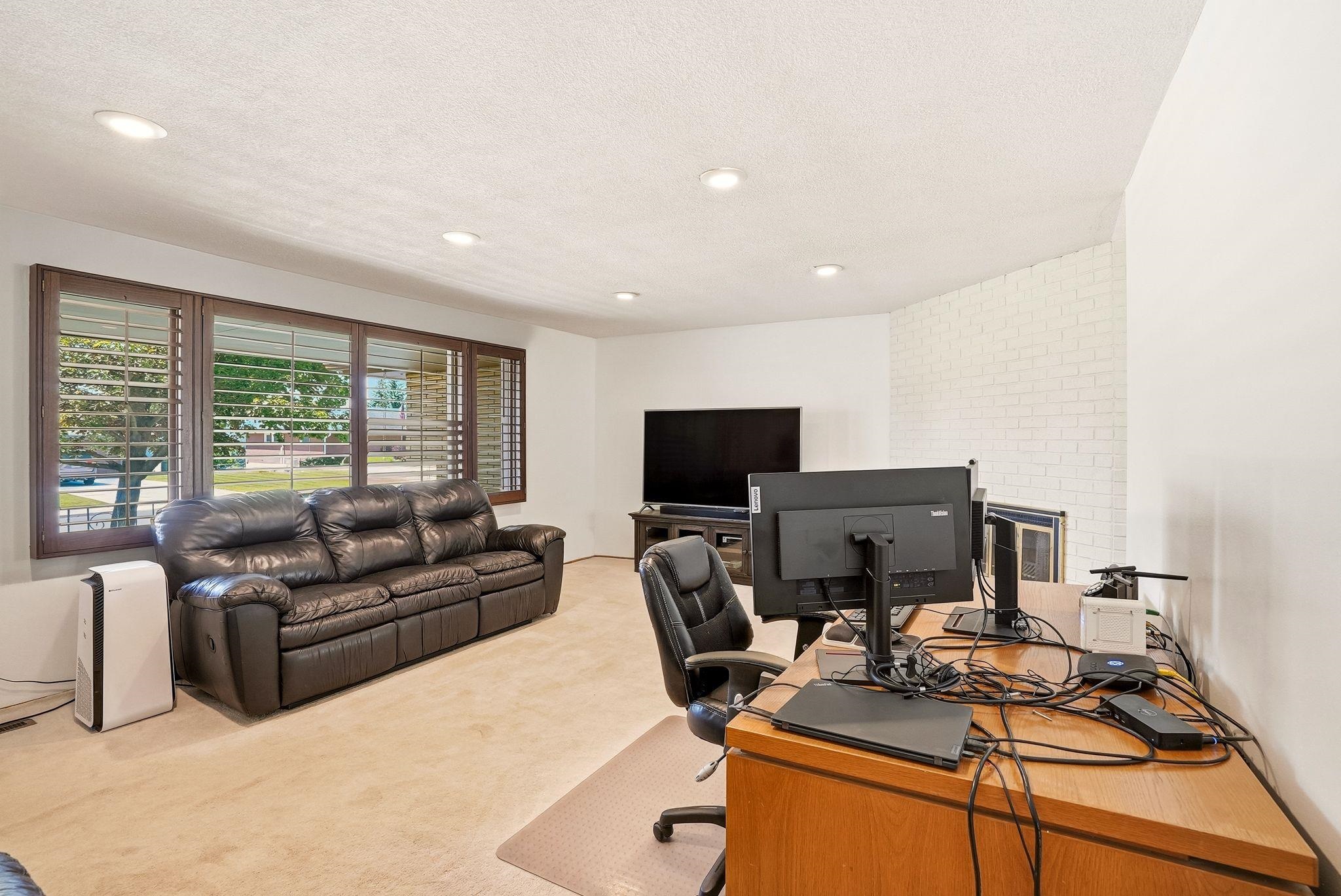 5732 N Drumheller St - Photo 7