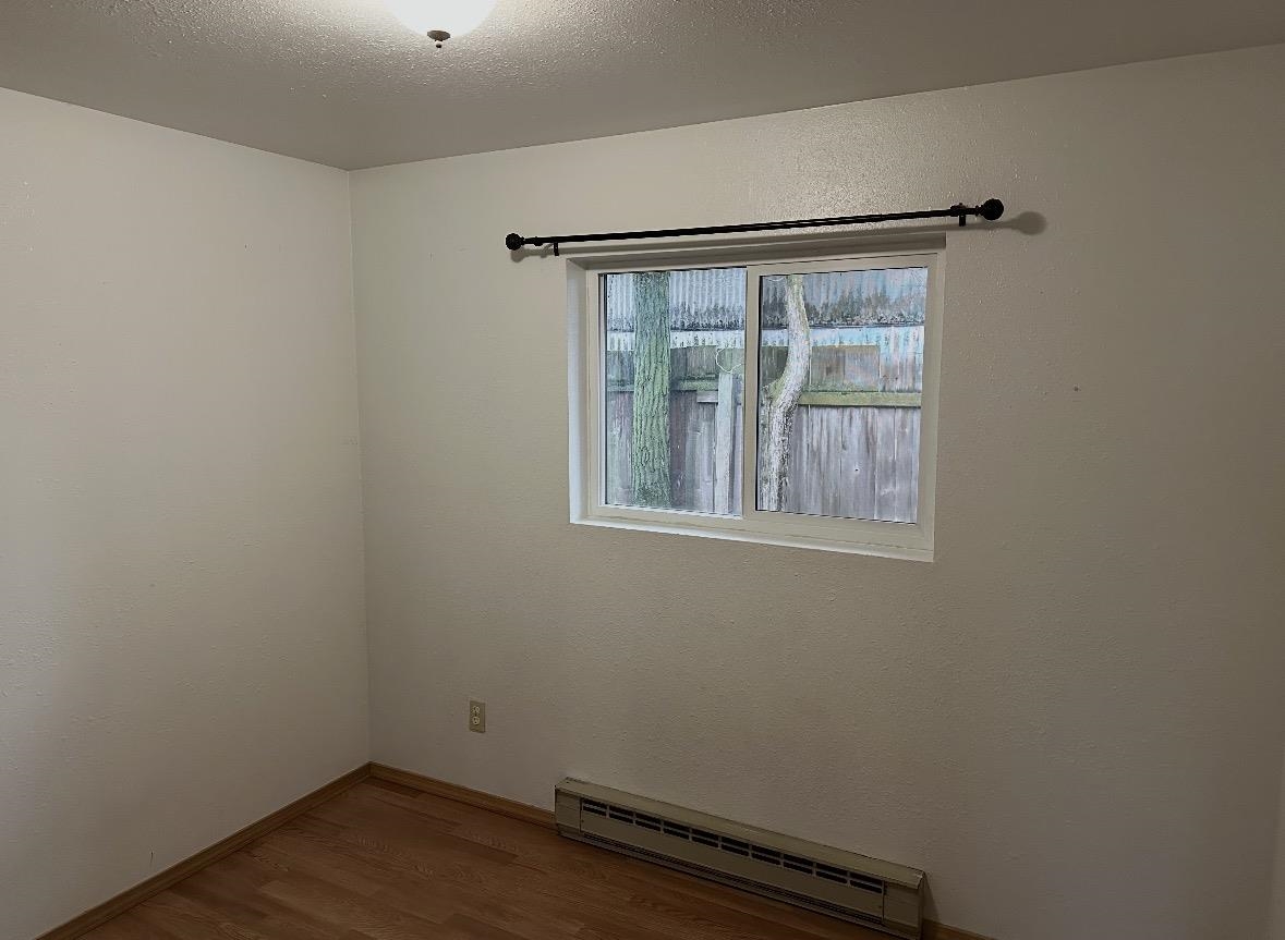 645 S Larch St - Photo 17