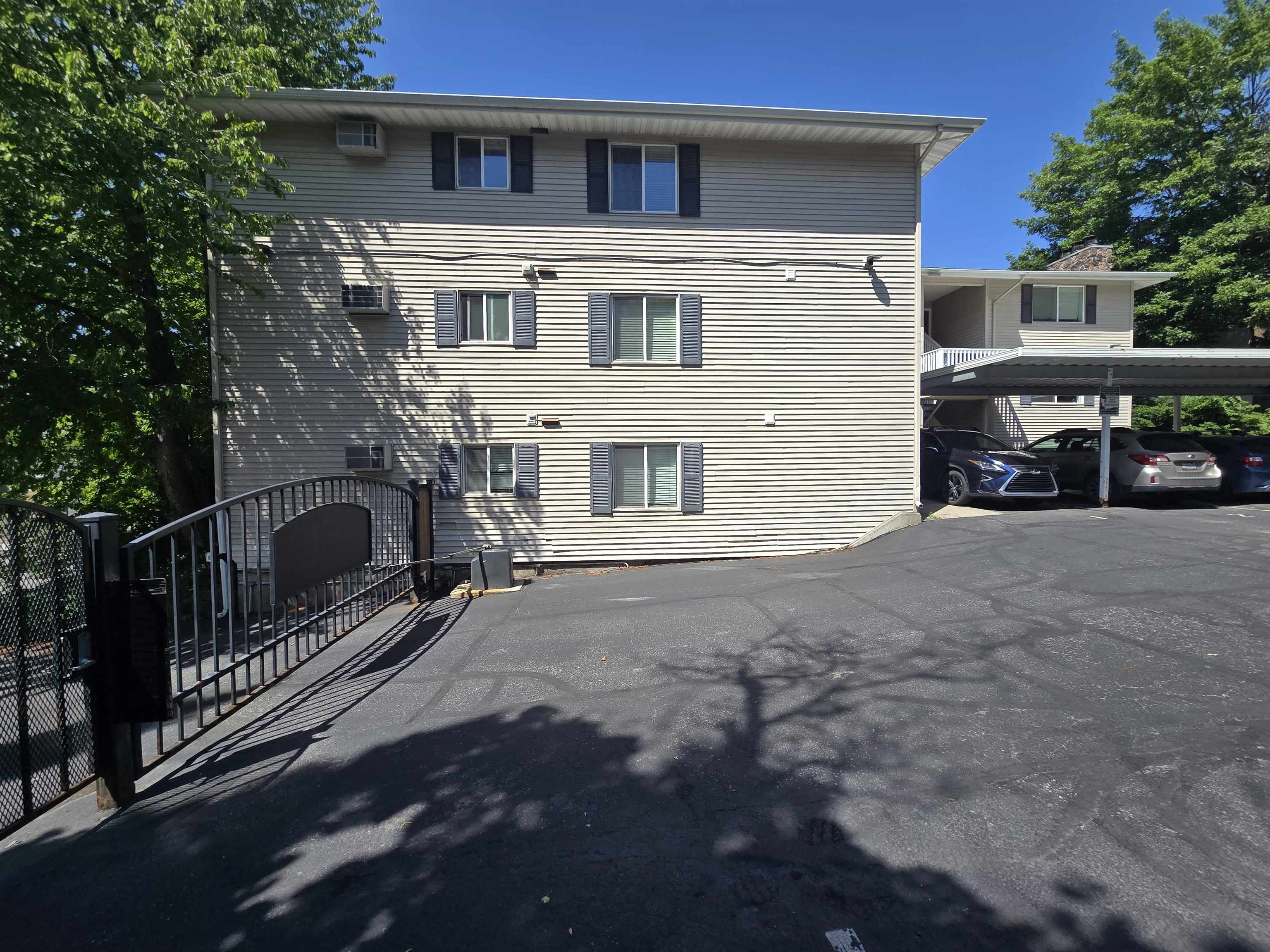 837 S Cowley St - Photo 3