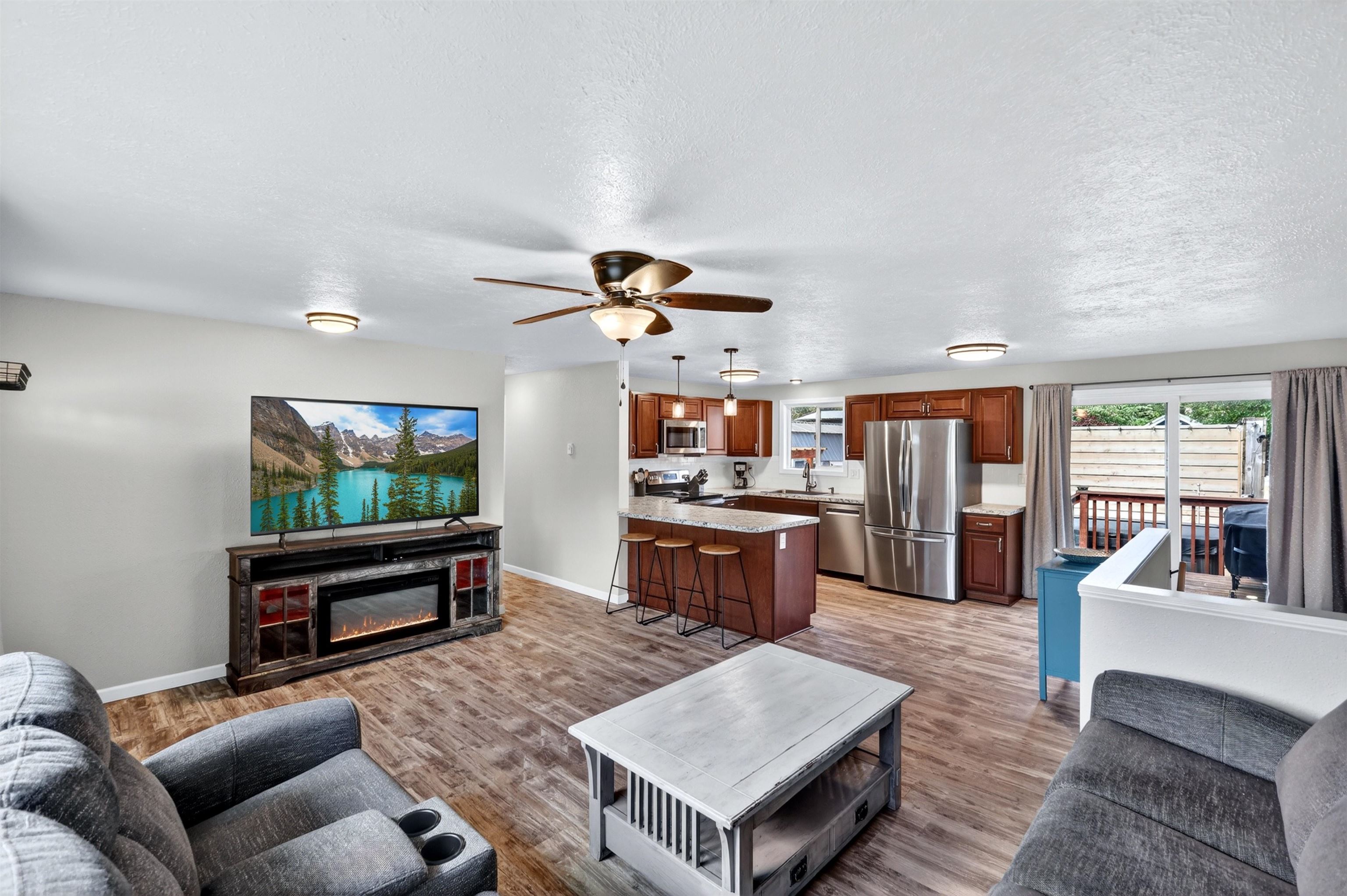 415 S Scott Ave - Photo 4