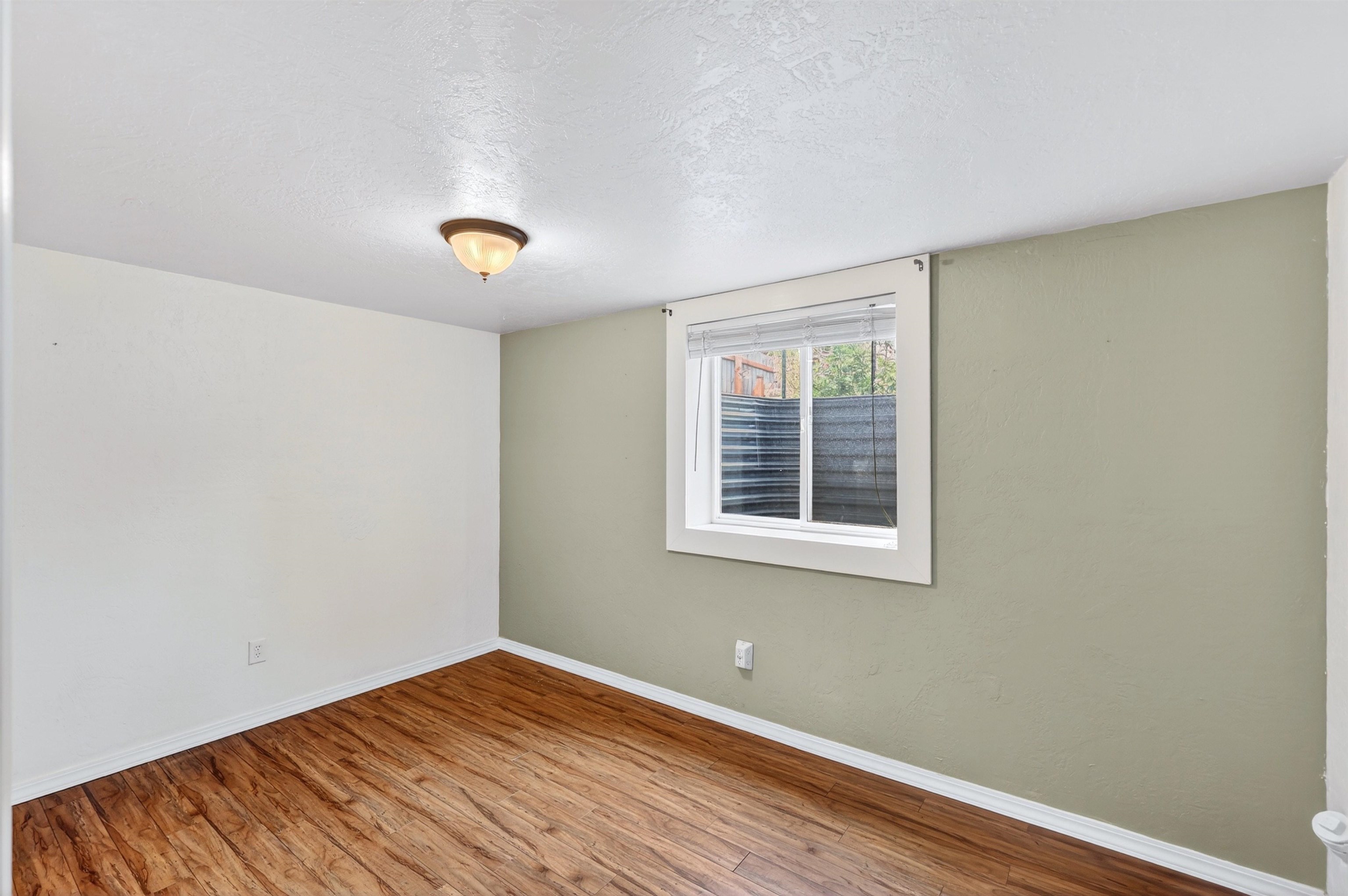415 S Scott Ave - Photo 15