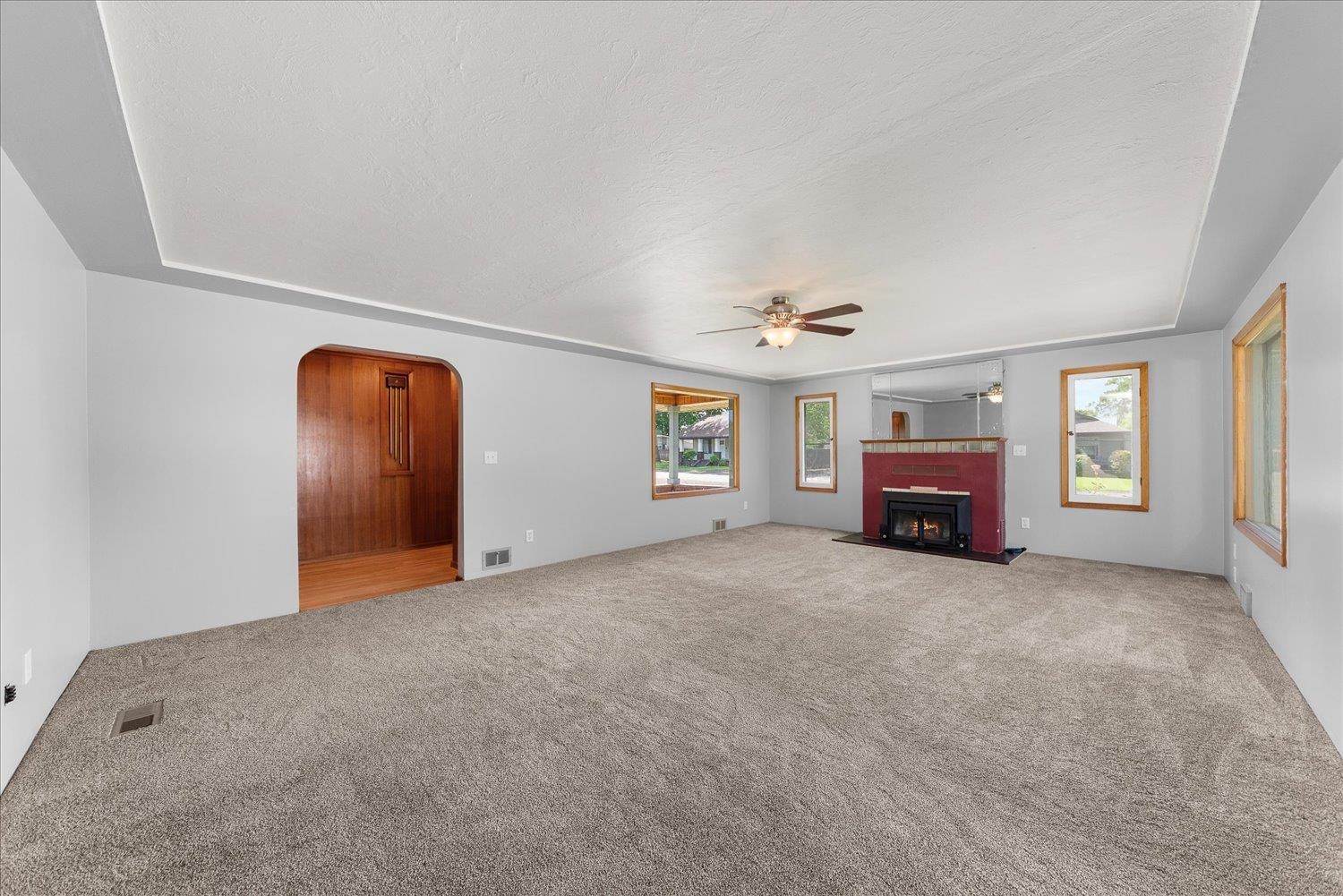 8121 E Marietta Ave - Photo 6