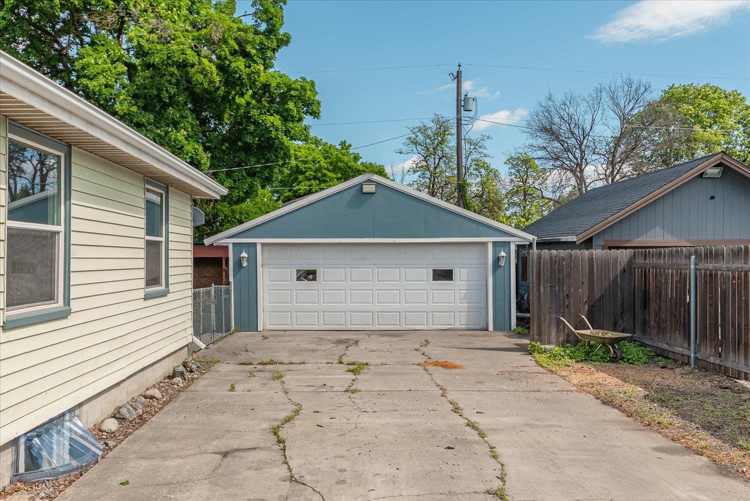 8121 E Marietta Ave - Photo 29