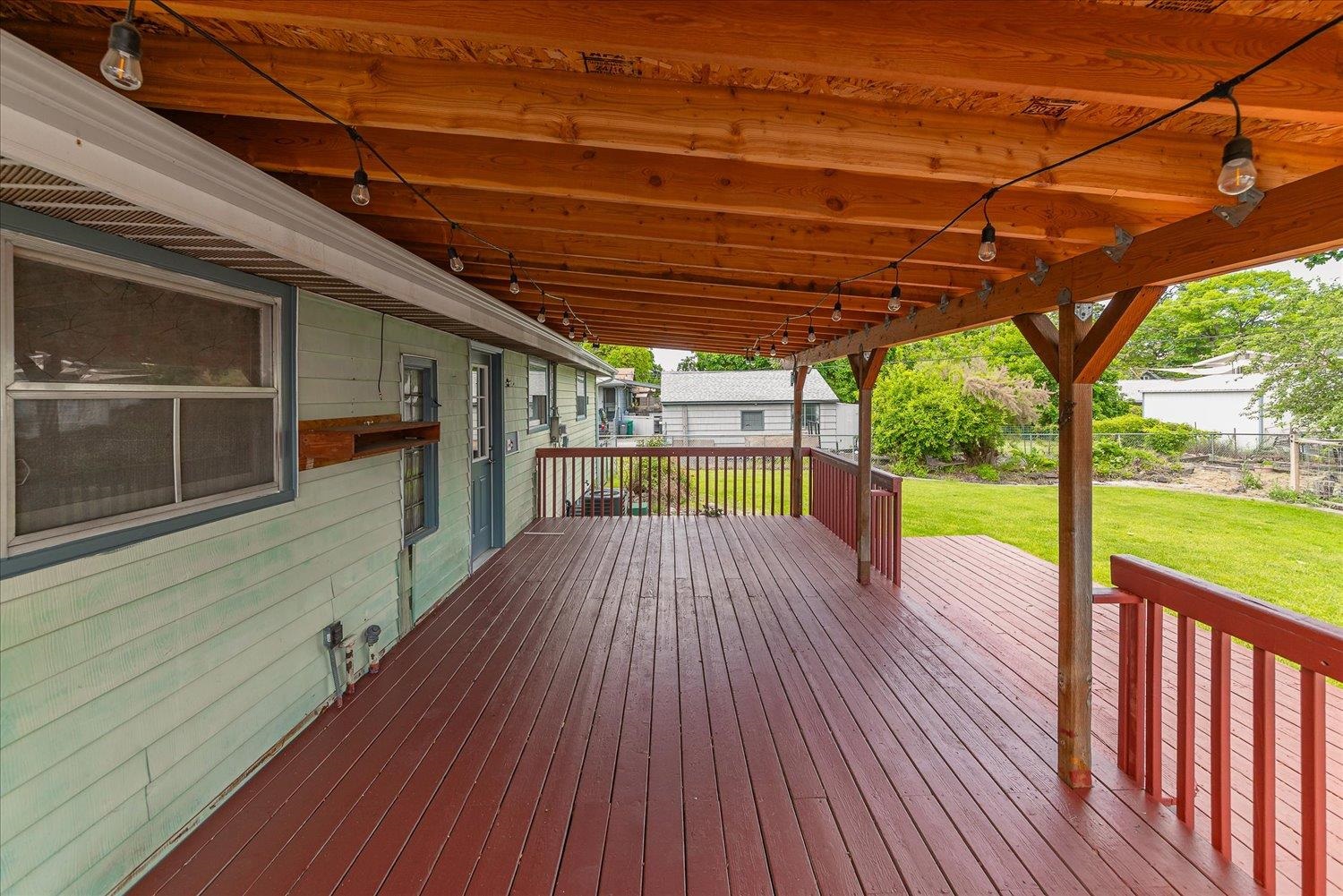 8121 E Marietta Ave - Photo 33