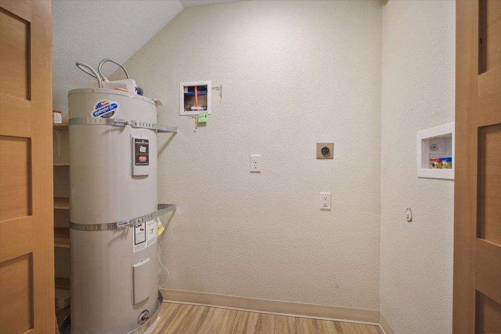 2121 E Upriver Dr - Photo 28