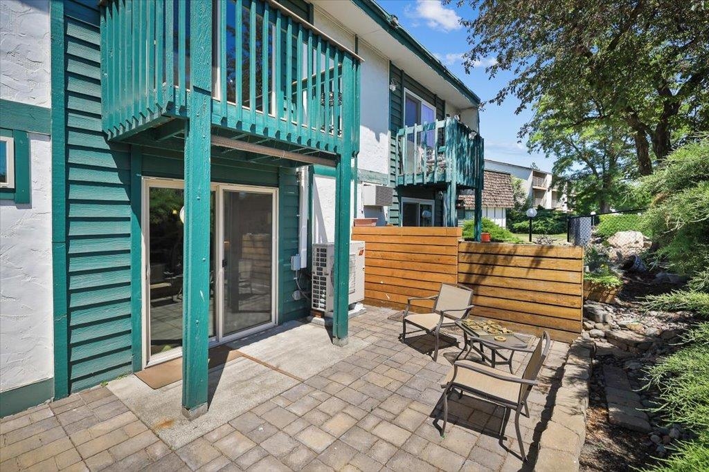 2121 E Upriver Dr - Photo 30