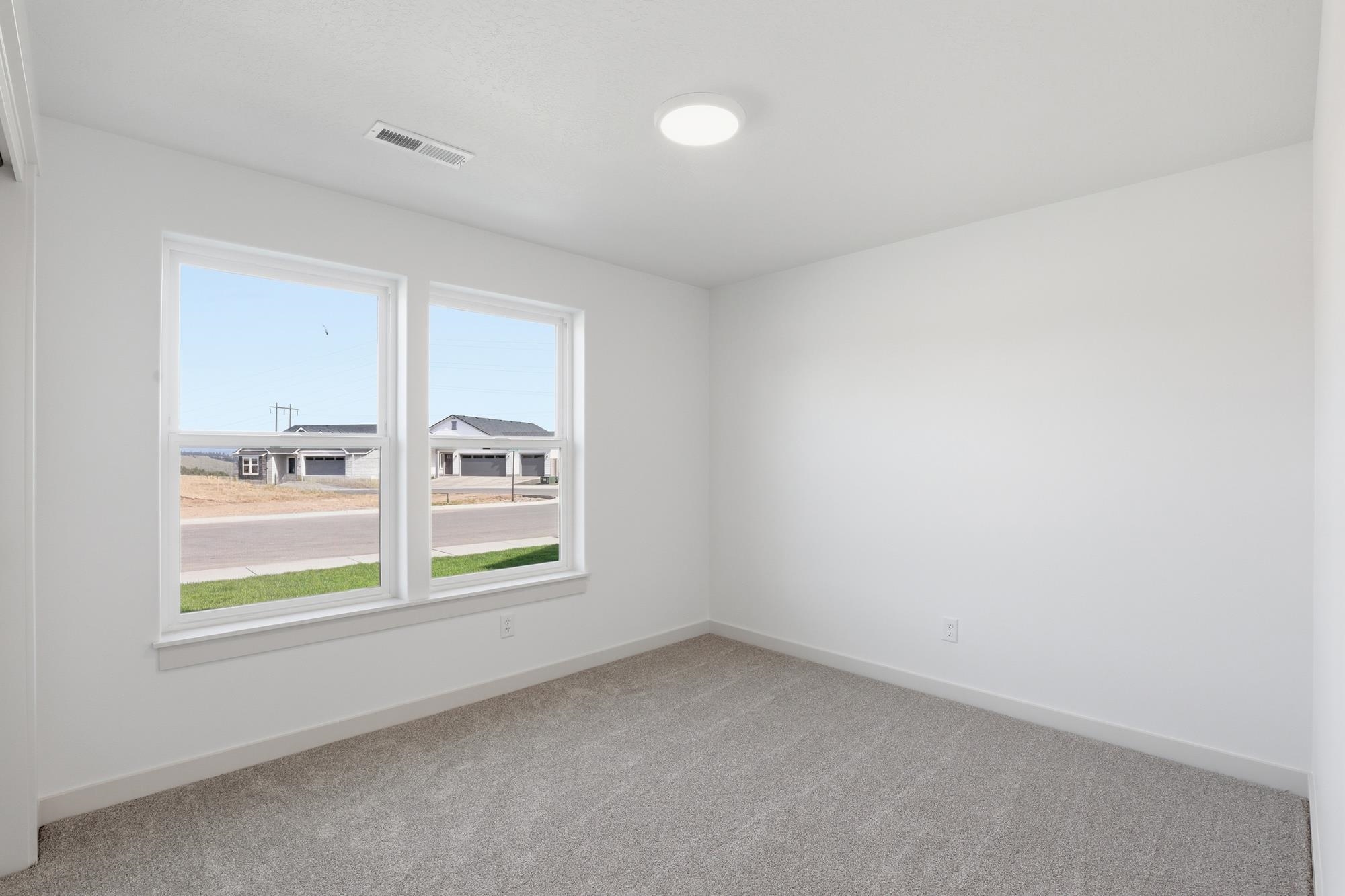 5323 N Ainsworth Ln - Photo 13