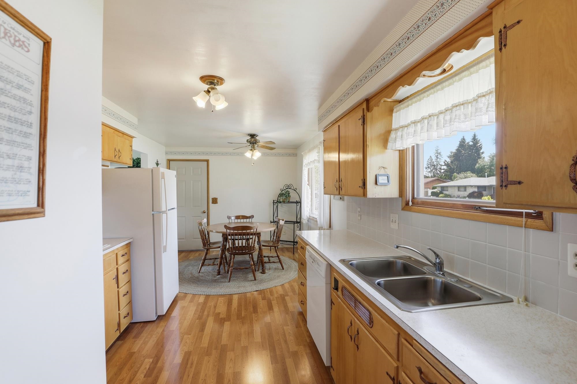 10015 E 18th Ave - Photo 9