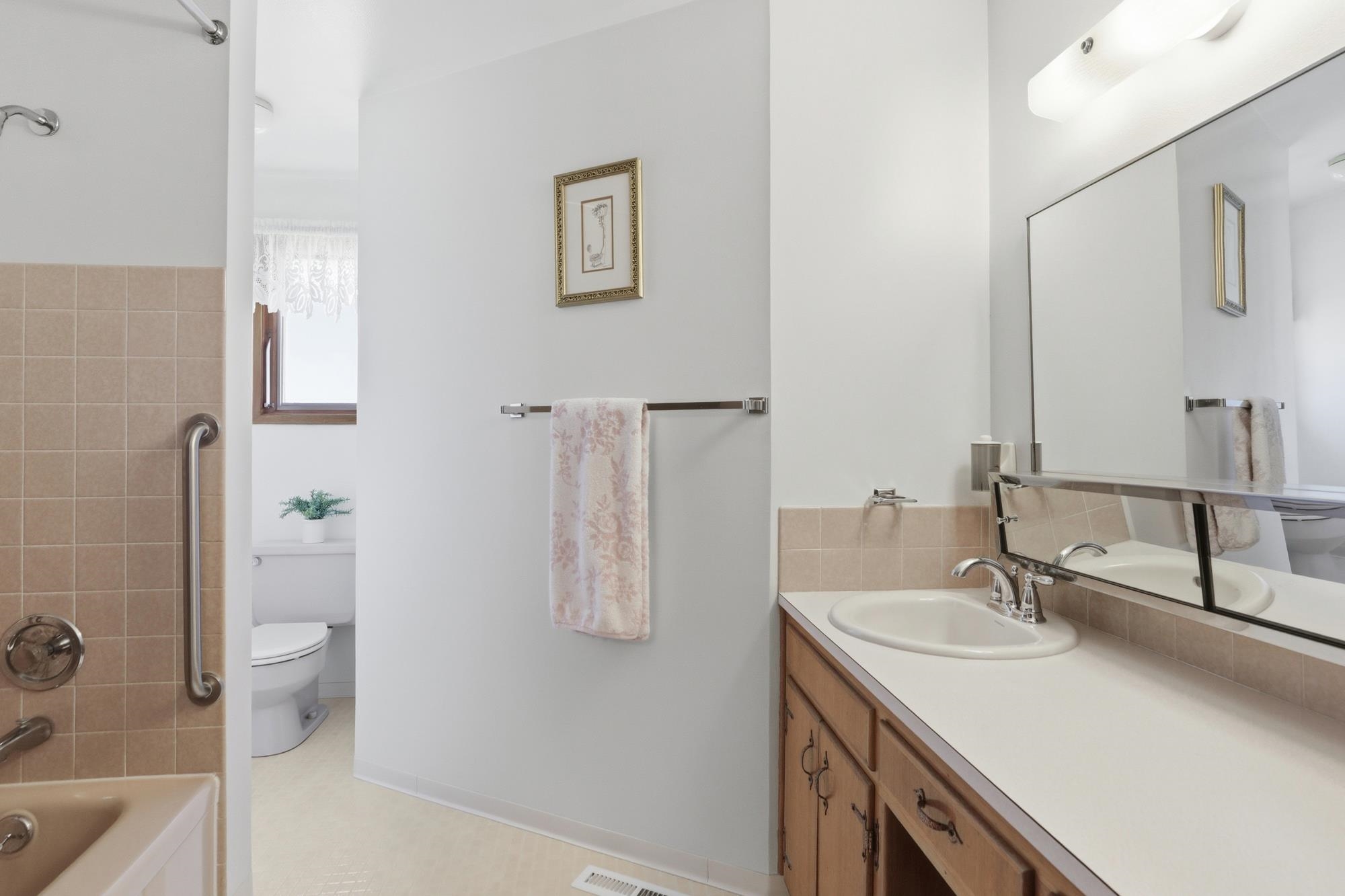 10015 E 18th Ave - Photo 12