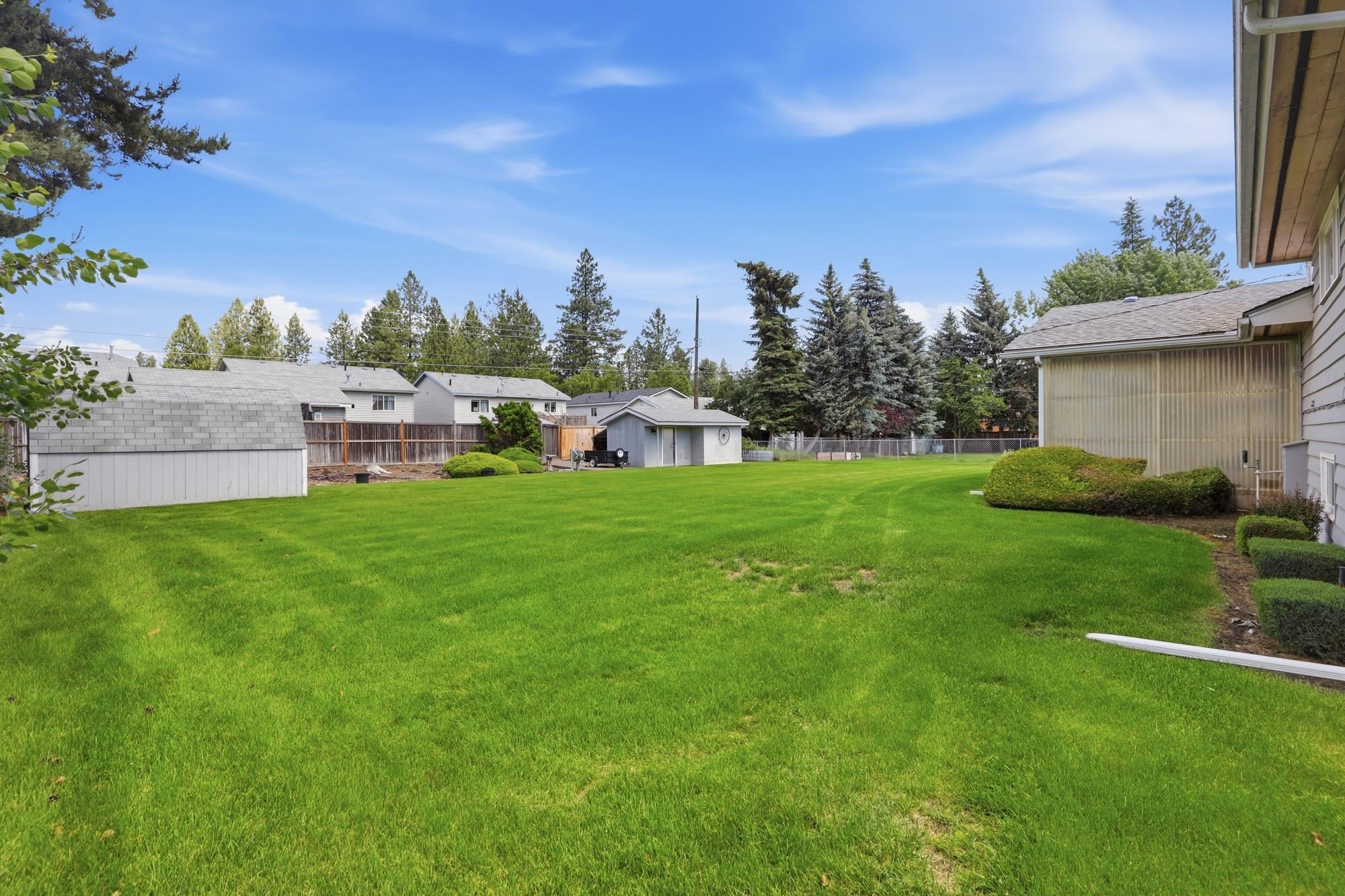 10015 E 18th Ave - Photo 26