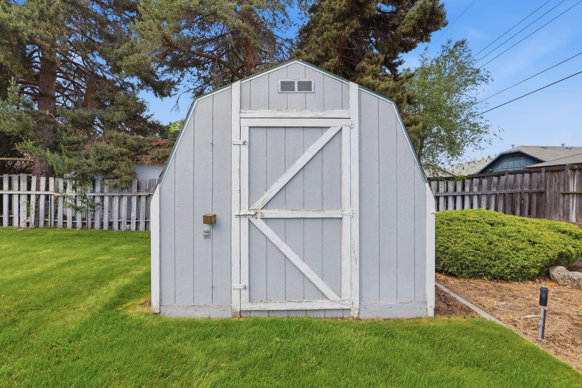 10015 E 18th Ave - Photo 24