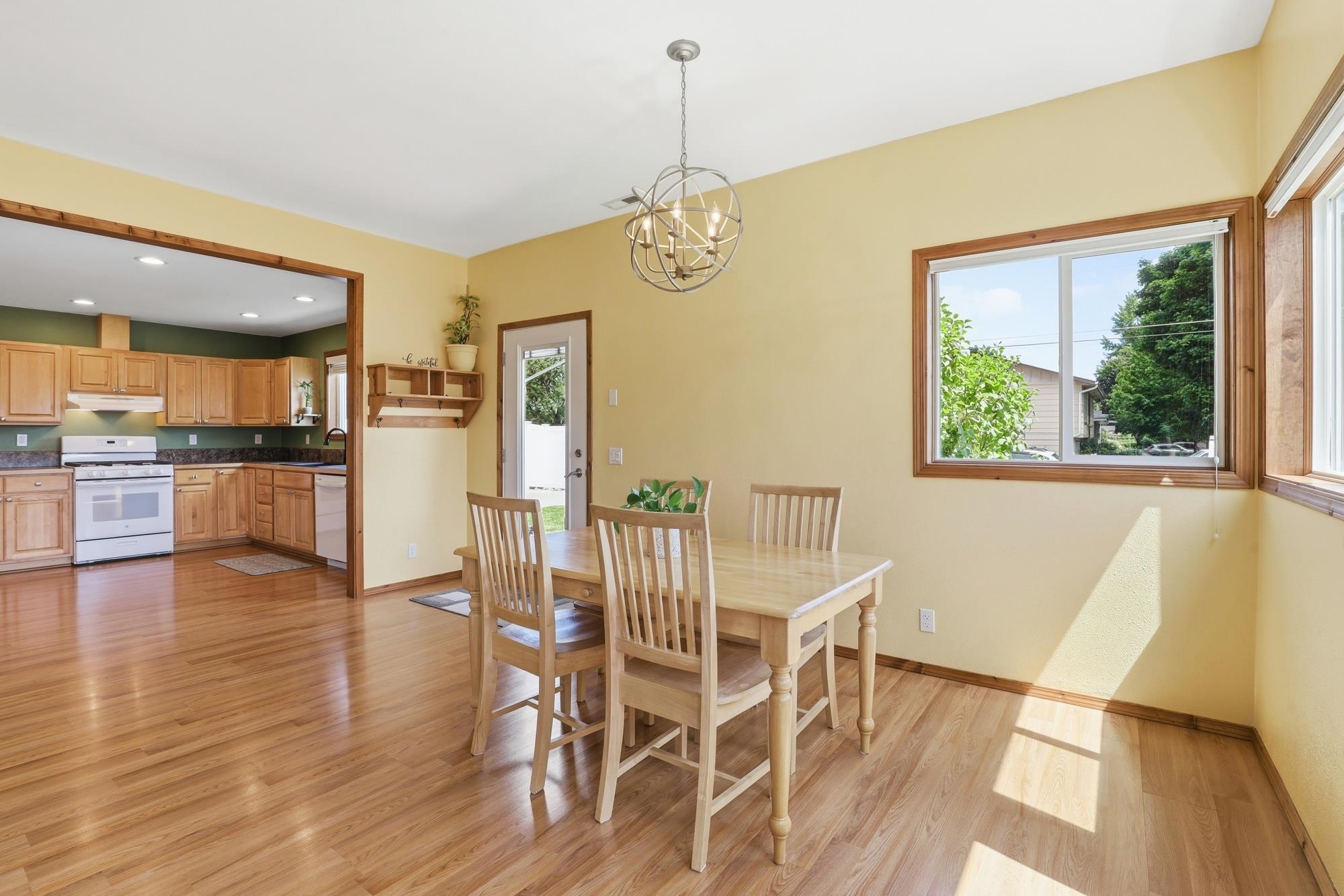 3329 E E Marietta Ave - Photo 13