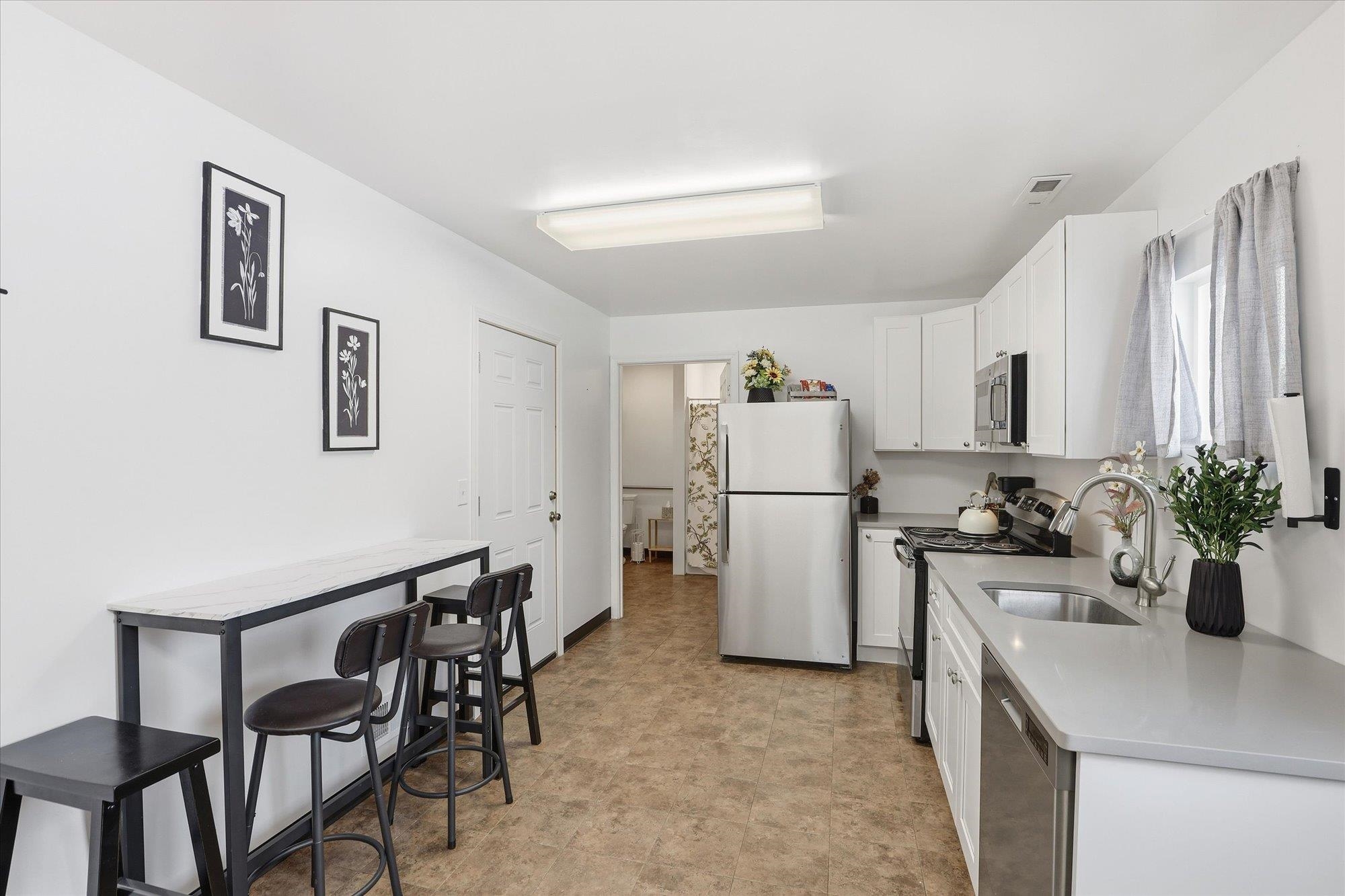103 W 1st Ave - Photo 7
