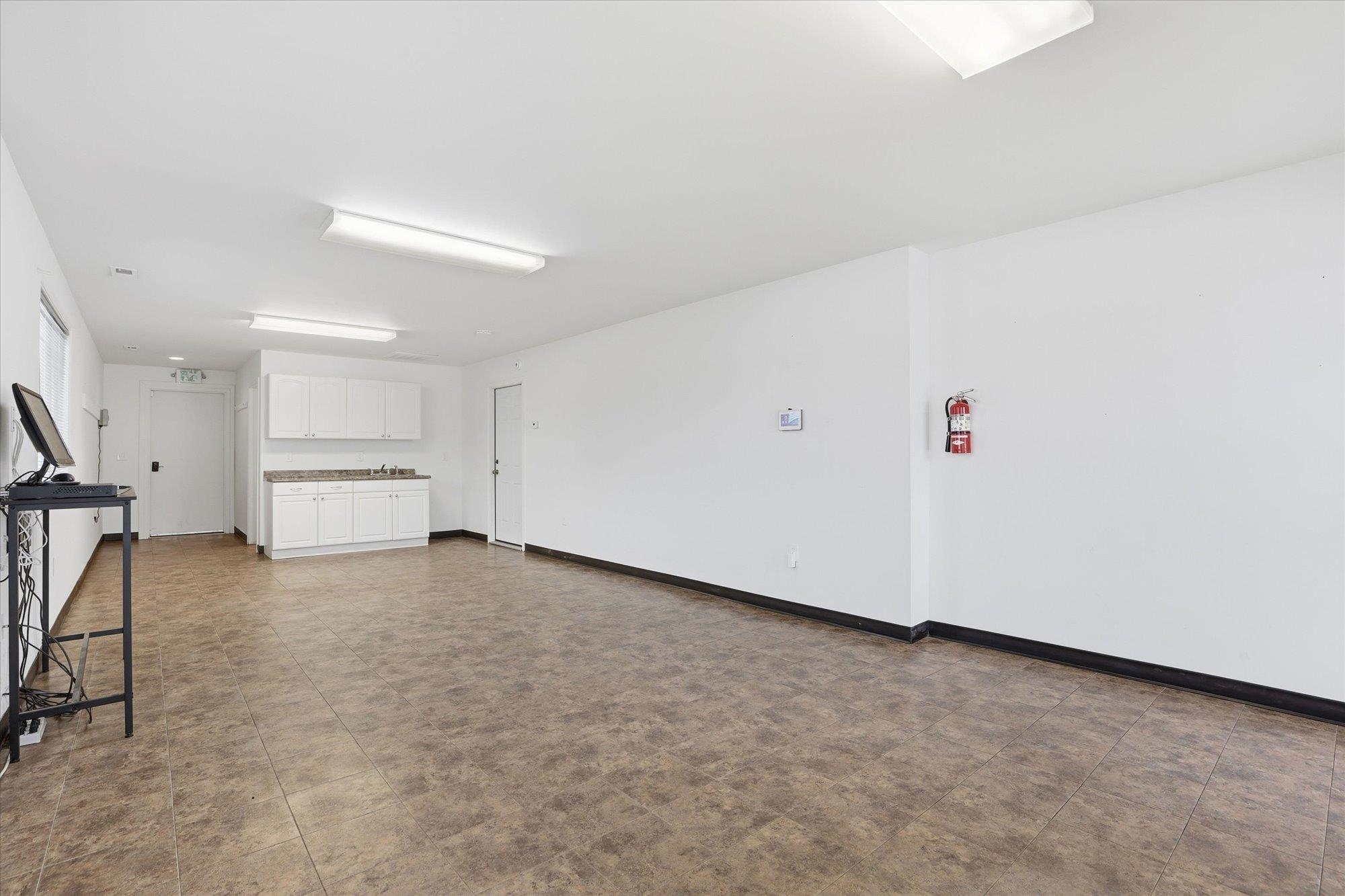 103 W 1st Ave - Photo 12