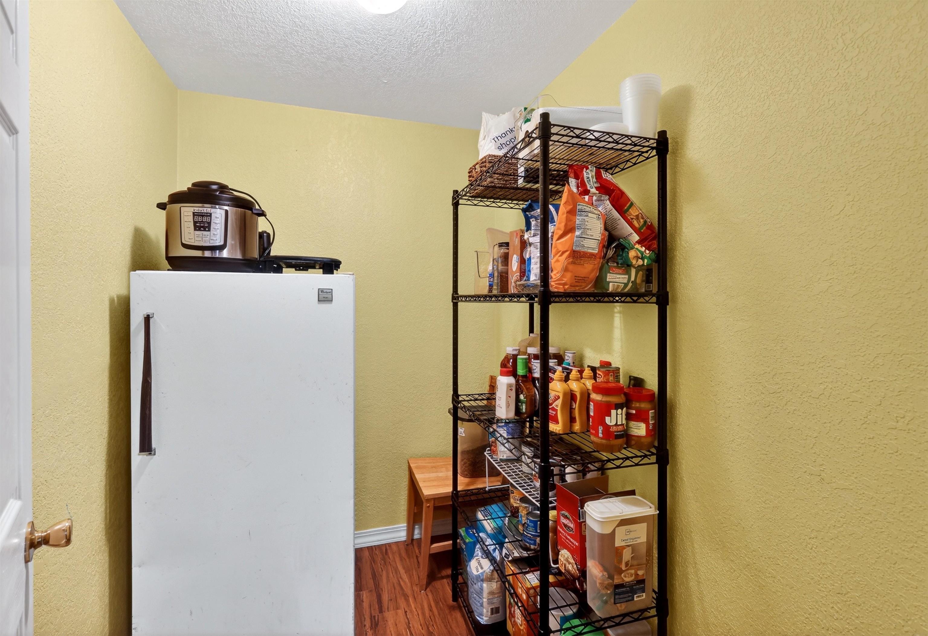 415 S Scott Ave - Photo 18