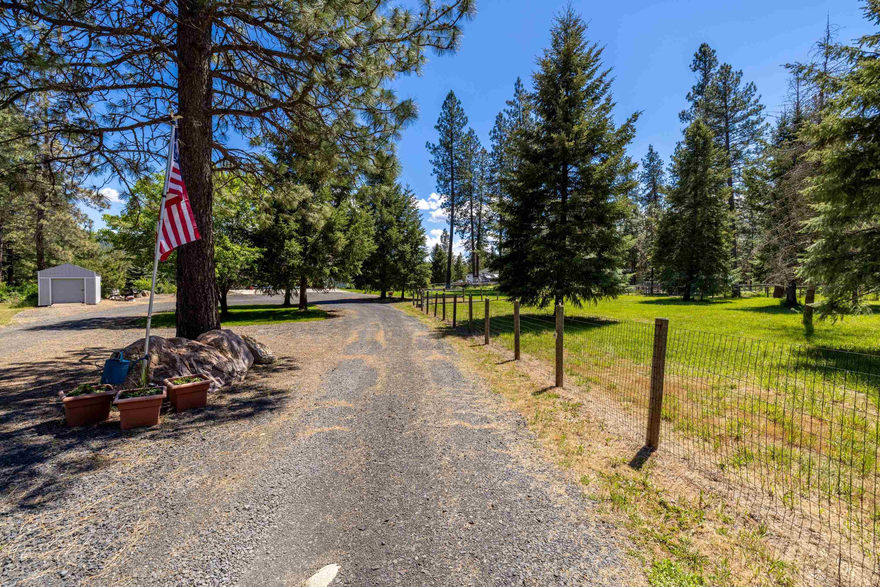 32410 N Ridge Rd - Photo 9