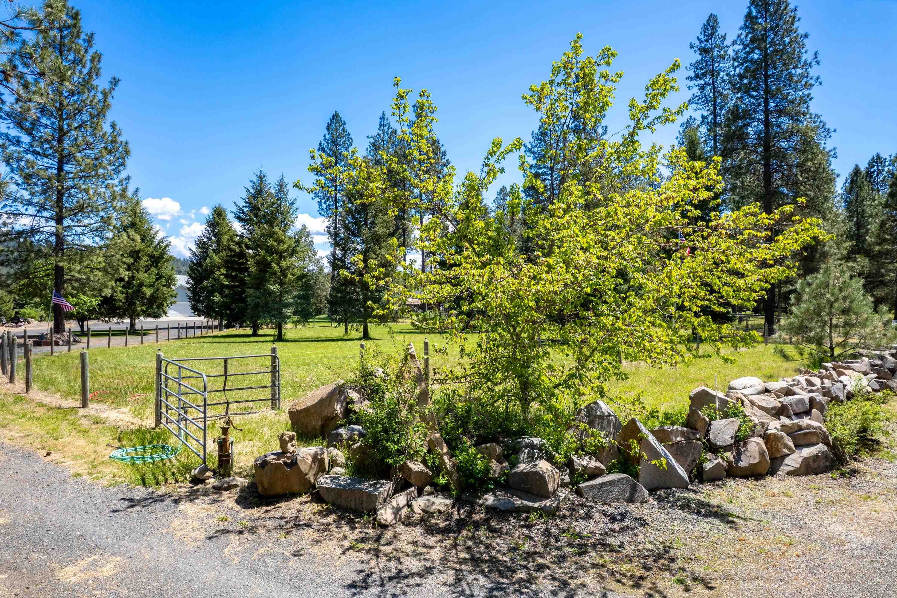 32410 N Ridge Rd - Photo 45
