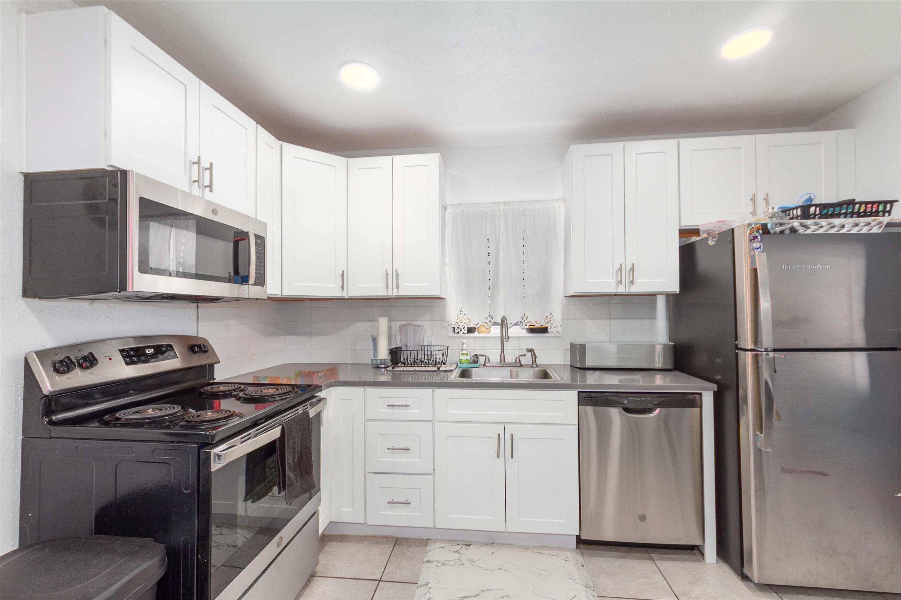 110 HUTCHINSON Rd - Photo 8