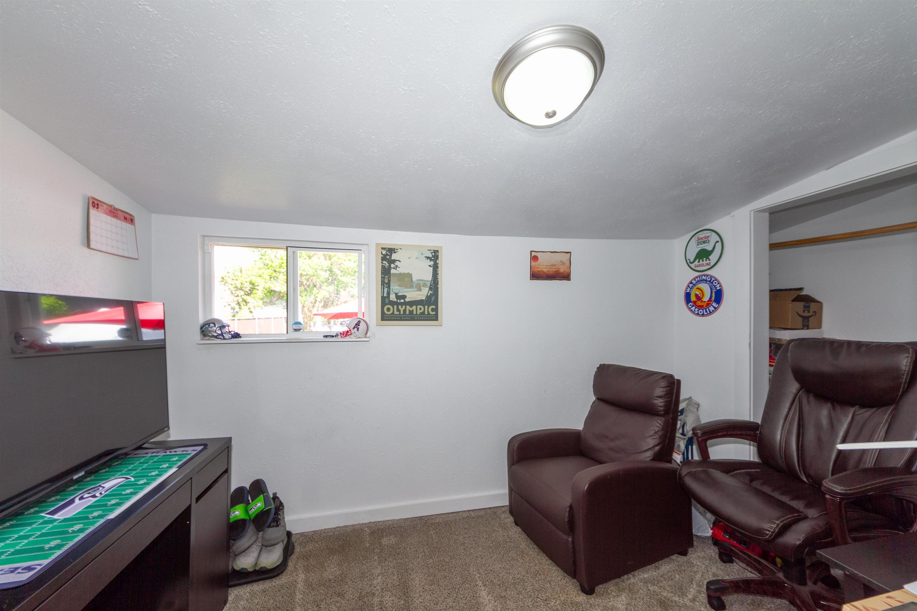 110 HUTCHINSON Rd - Photo 13