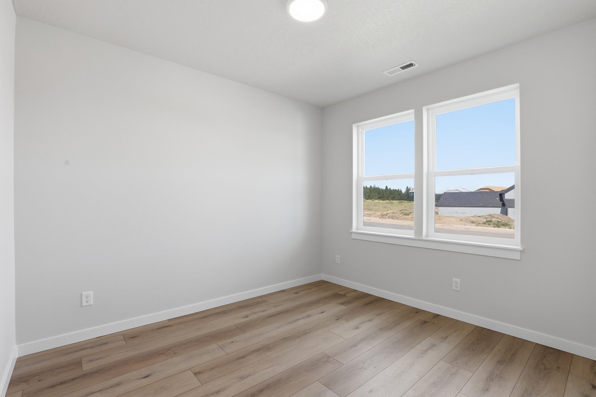 5335 N Ainsworth Ln - Photo 13