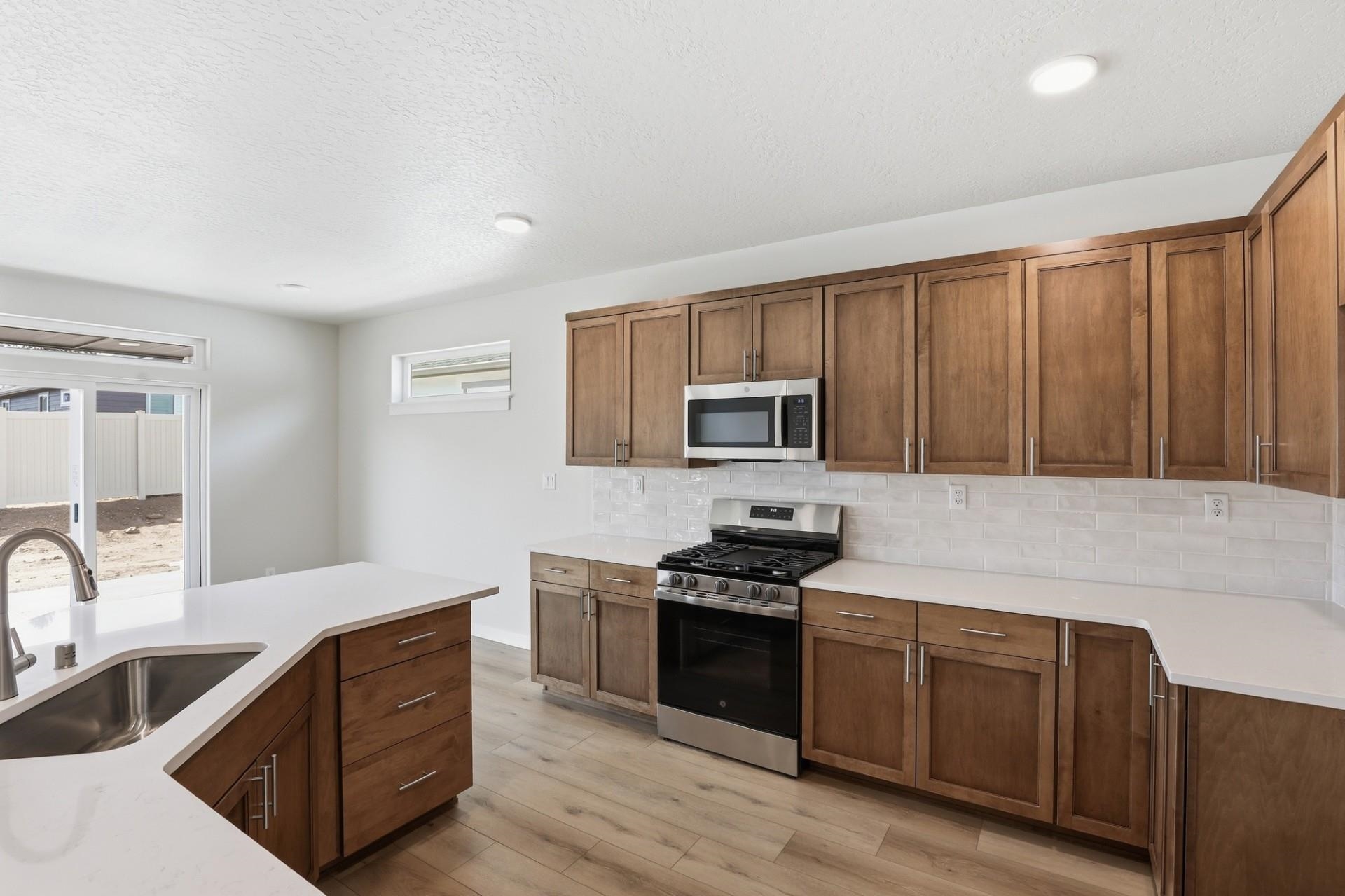 5335 N Ainsworth Ln - Photo 7