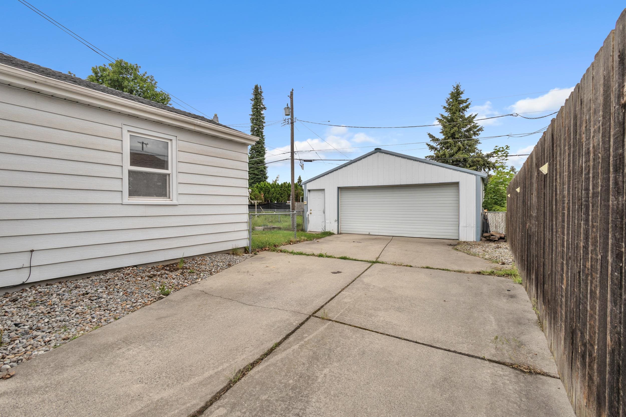 2403 E Dalke Ave - Photo 23