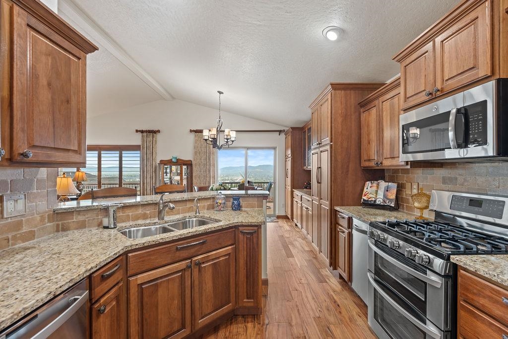 8918 E Clearview Ln - Photo 14