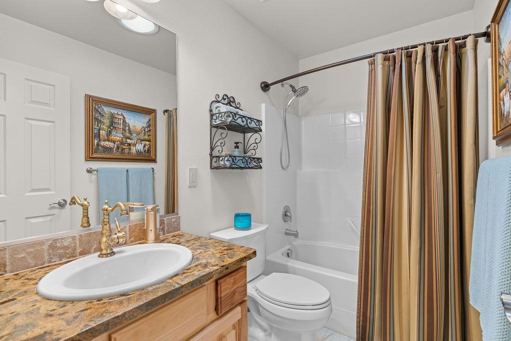 8918 E Clearview Ln - Photo 28
