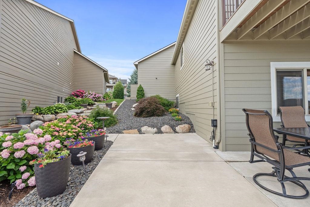 8918 E Clearview Ln - Photo 45